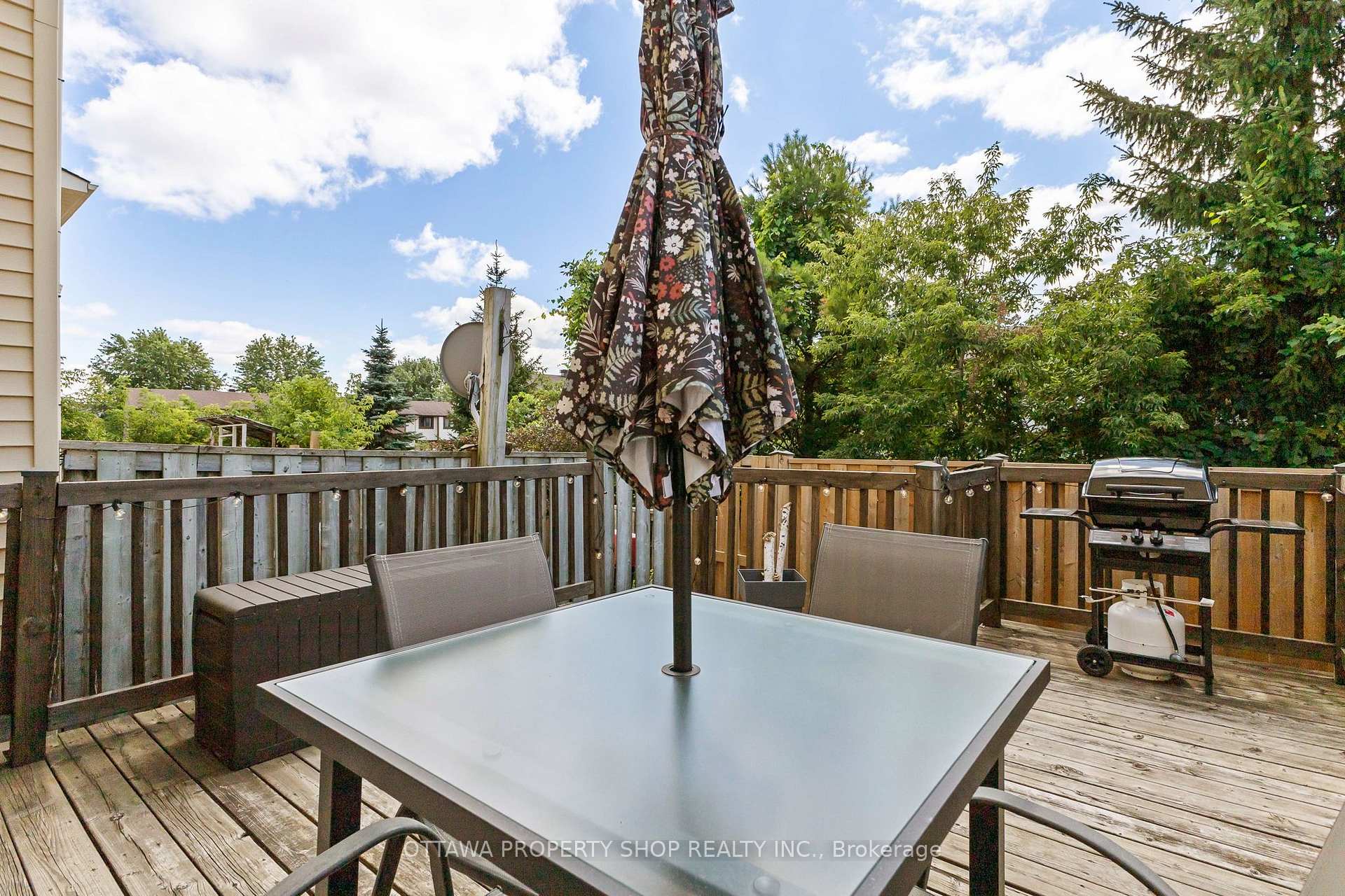 Photo 26 of 4006 Eady Court, Ottawa, Cyrville — HOMEH