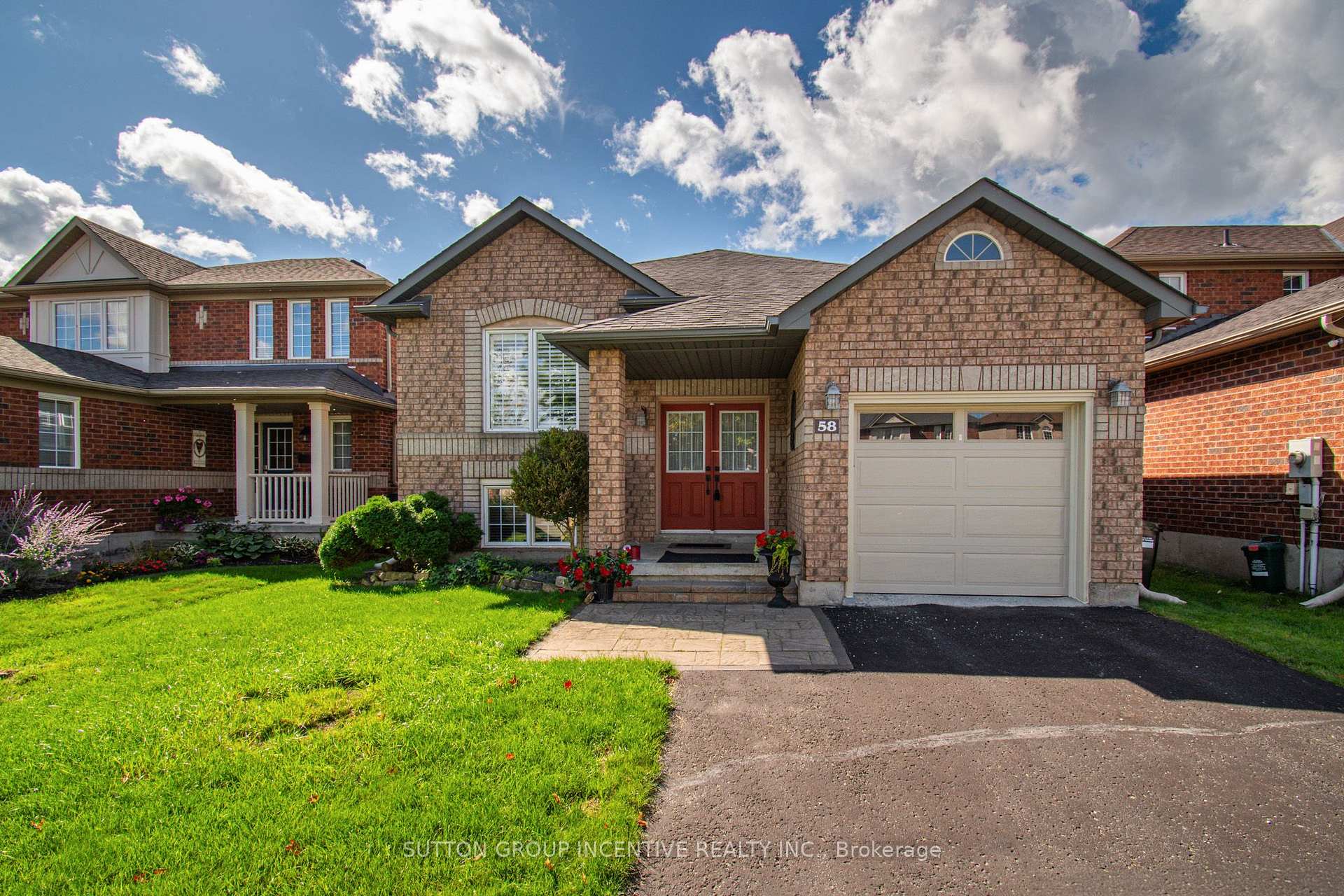 Photo 2 of 58 Tunbridge Road, Barrie, Georgian Drive — HOMEH
