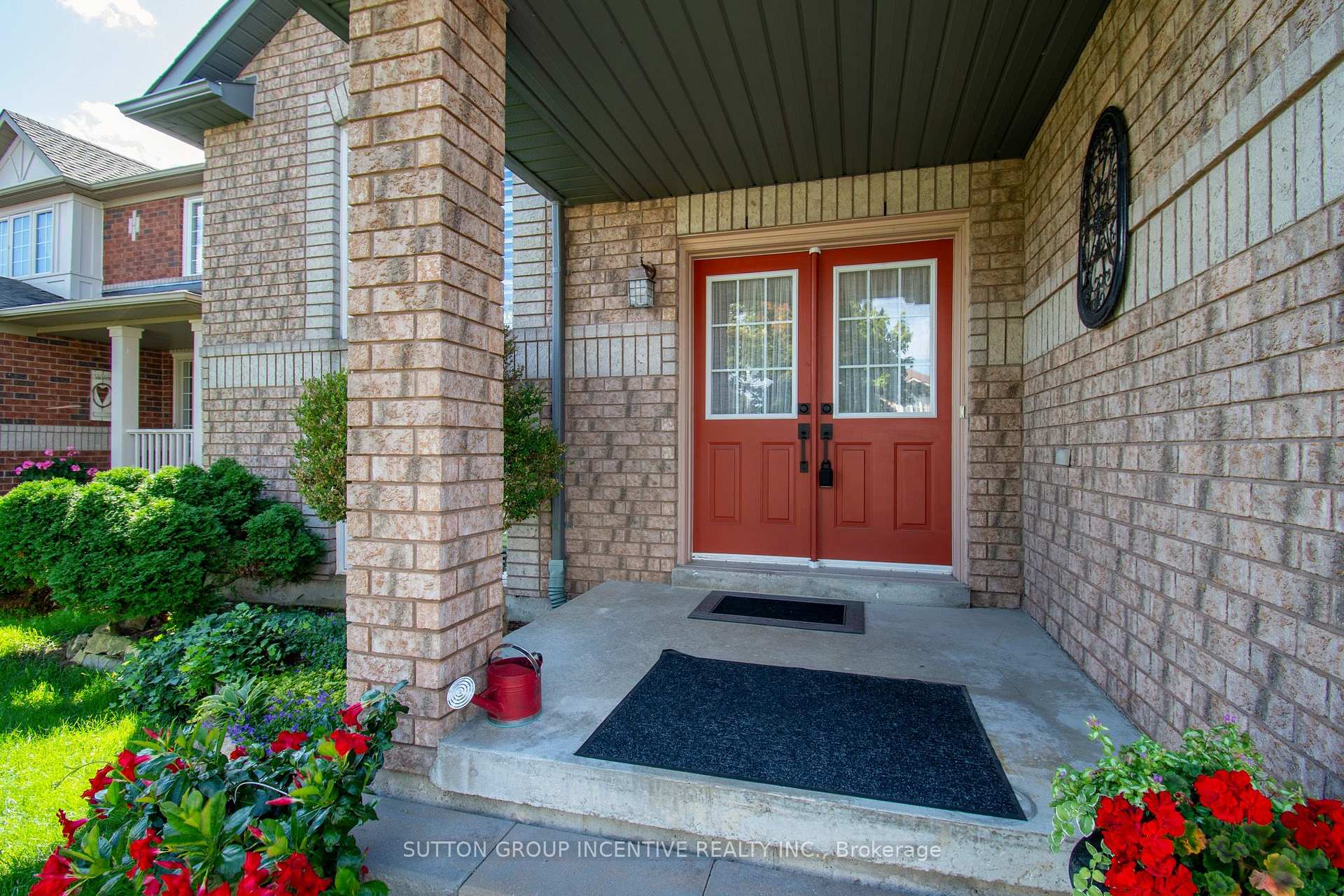 Photo 3 of 58 Tunbridge Road, Barrie, Georgian Drive — HOMEH