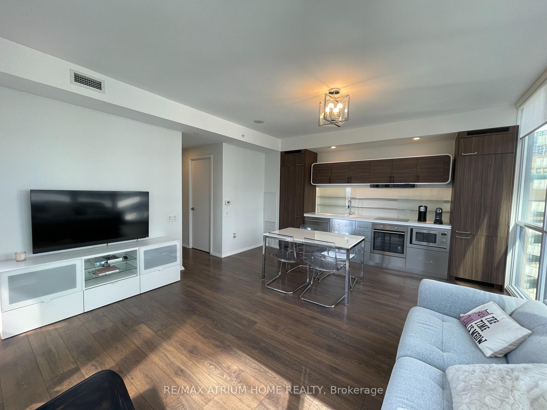 Photo 2 of Unit 3910, 45 Charles Street E, Toronto, Church-Yonge Corridor — HOMEH
