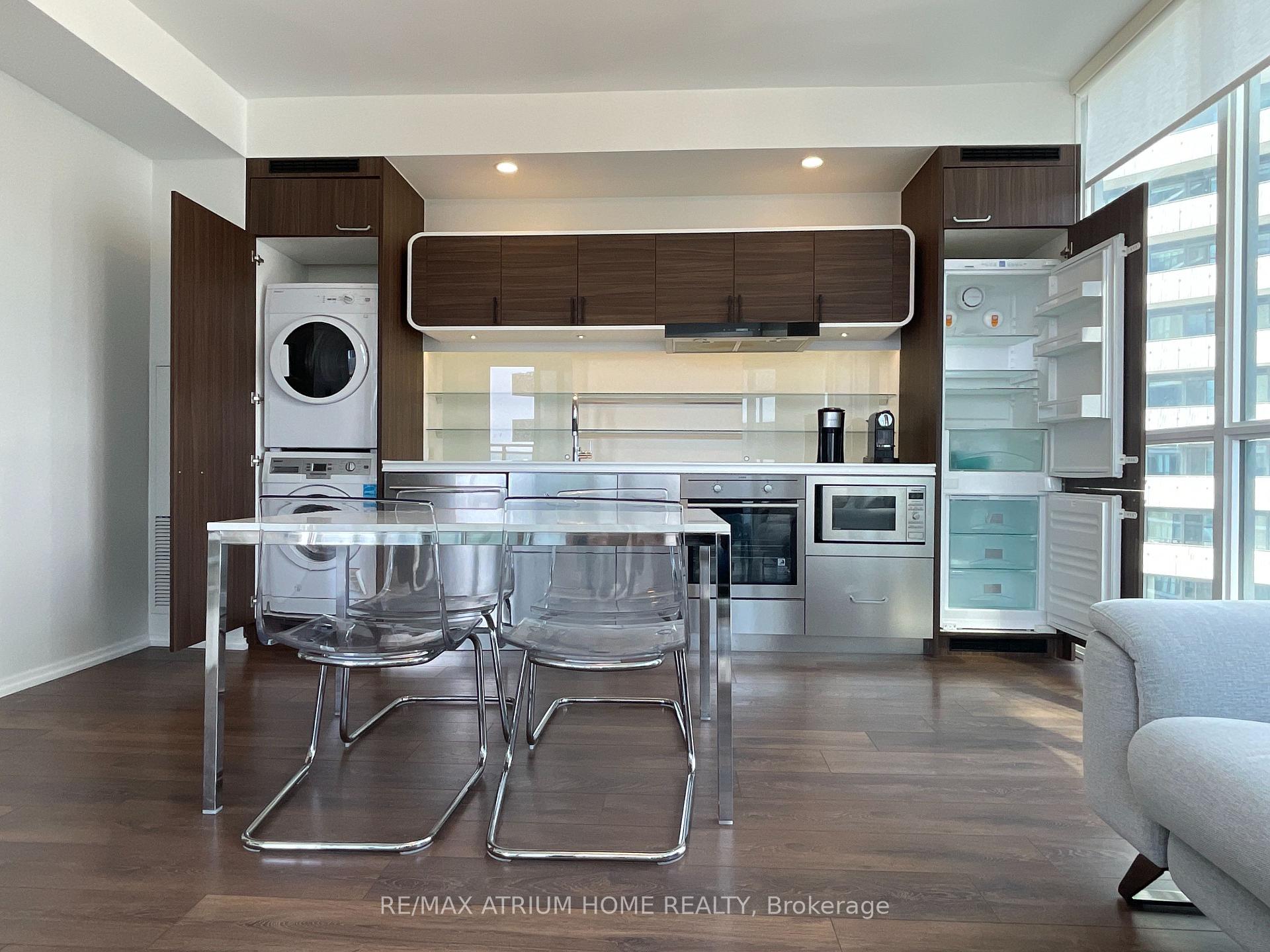 Photo 6 of Unit 3910, 45 Charles Street E, Toronto, Church-Yonge Corridor — HOMEH