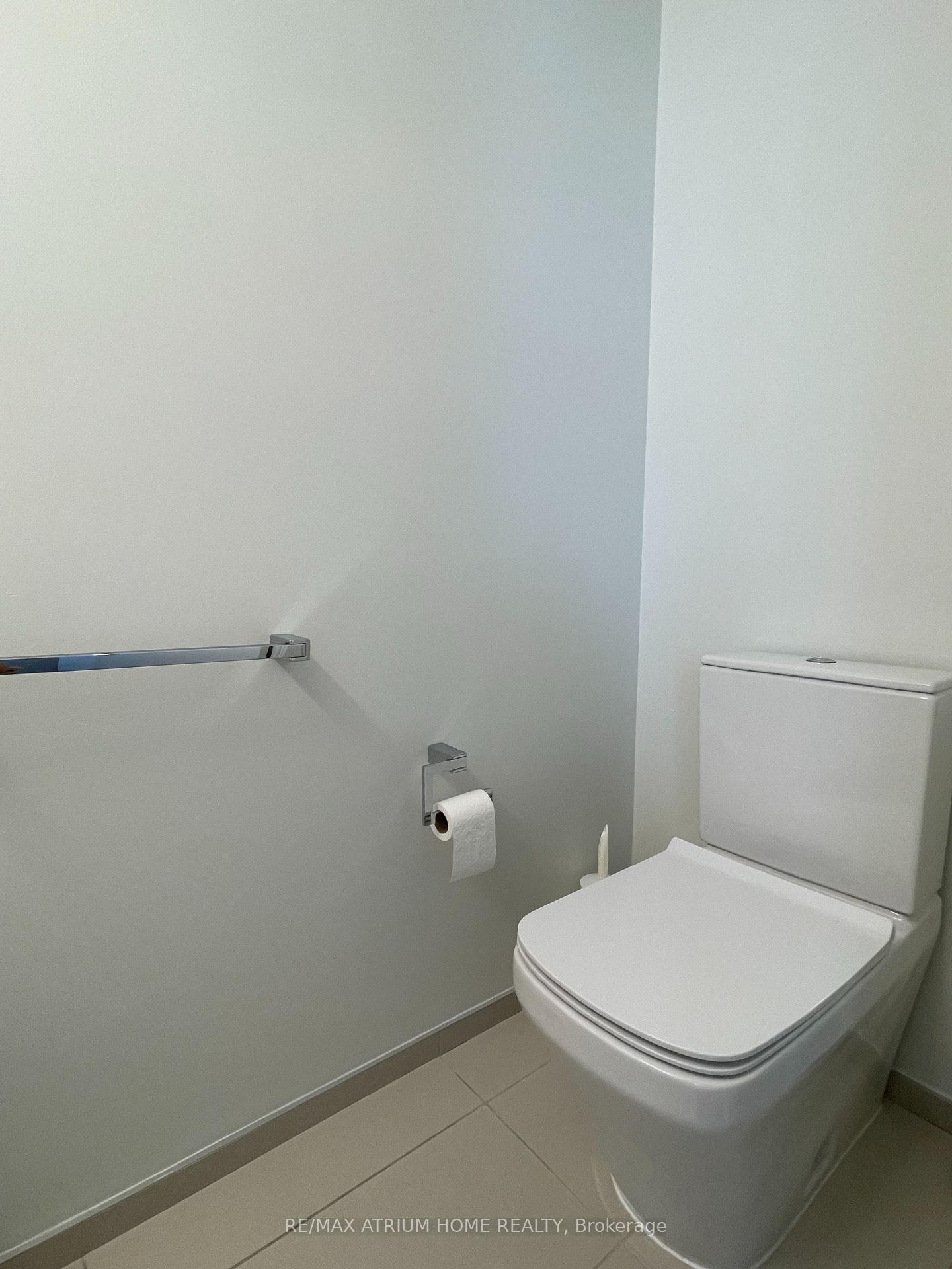 Photo 9 of Unit 3910, 45 Charles Street E, Toronto, Church-Yonge Corridor — HOMEH