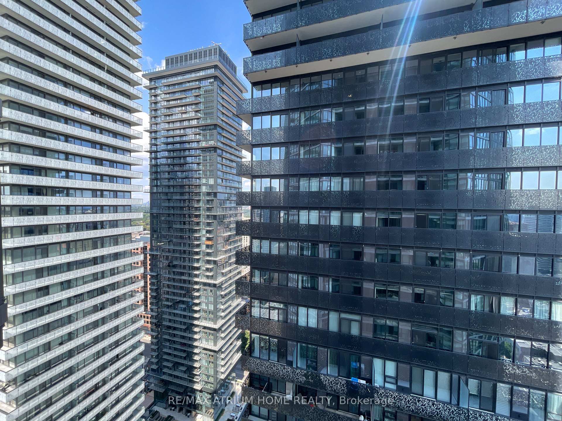 Photo 17 of Unit 3910, 45 Charles Street E, Toronto, Church-Yonge Corridor — HOMEH