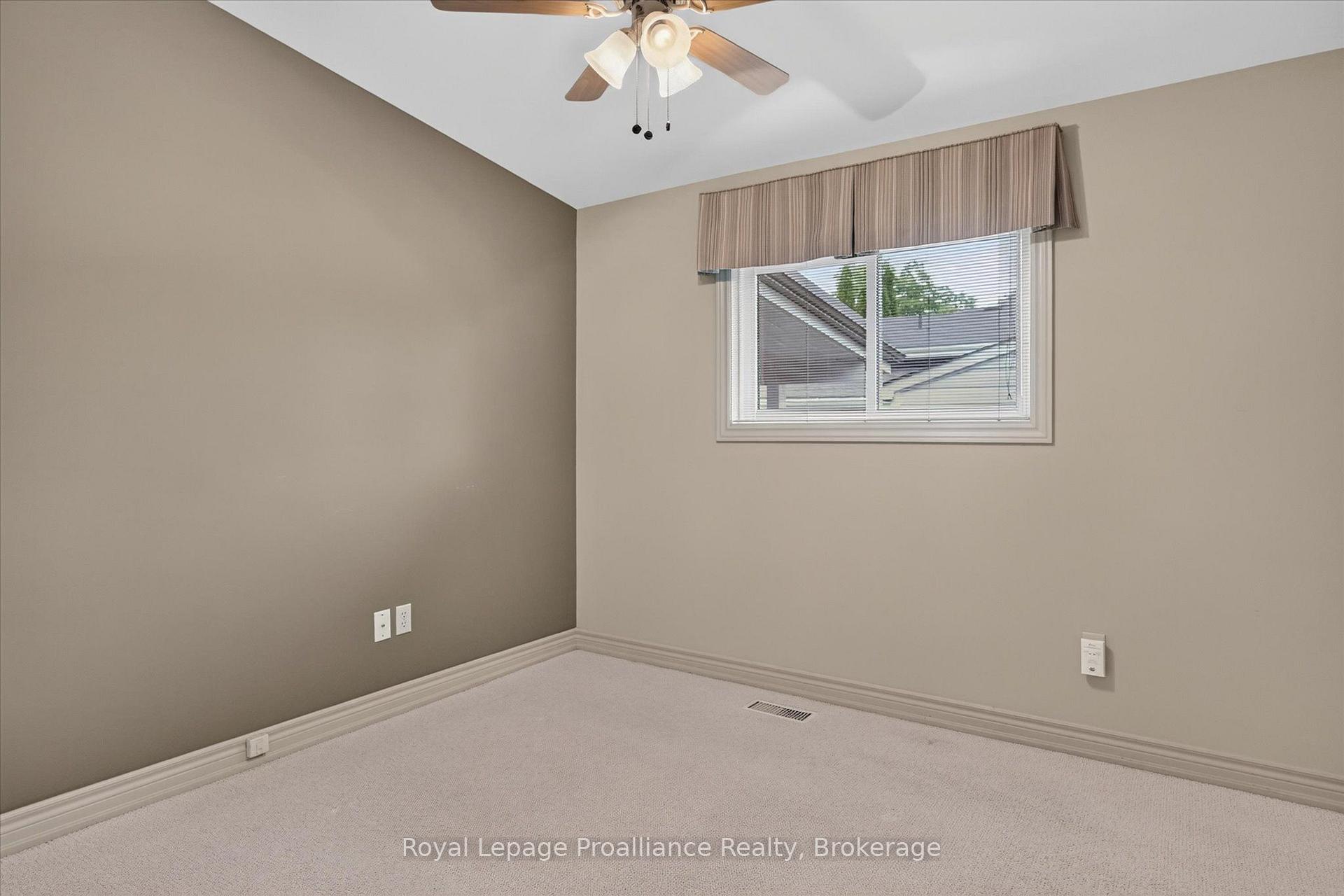Photo 21 of 1296 Hudson Street, Peterborough, Northcrest Ward 5 — HOMEH