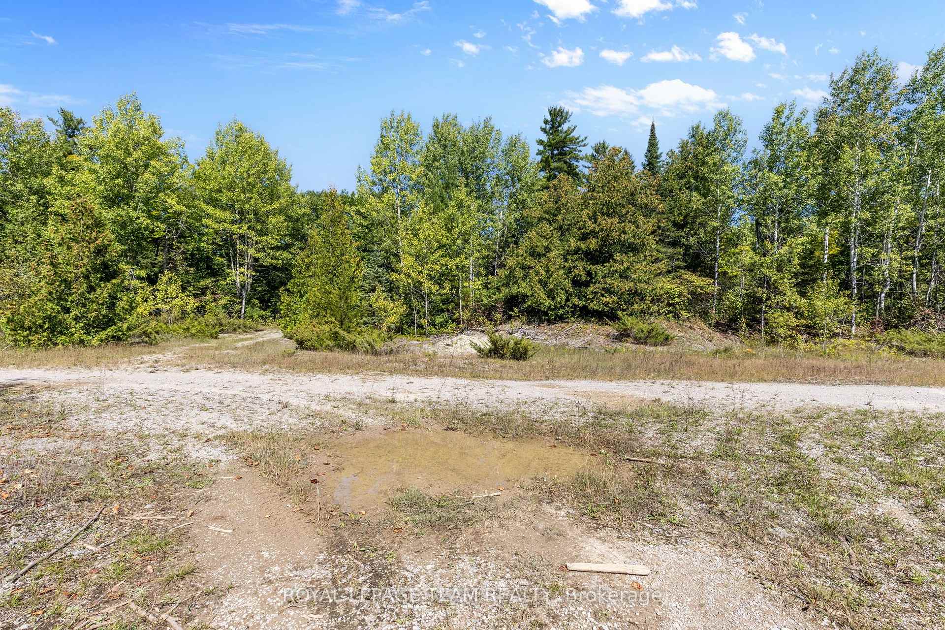 Photo 12 of 1128 Usborne Street, McNab/Braeside, Mcnab/Braeside Twps — HOMEH
