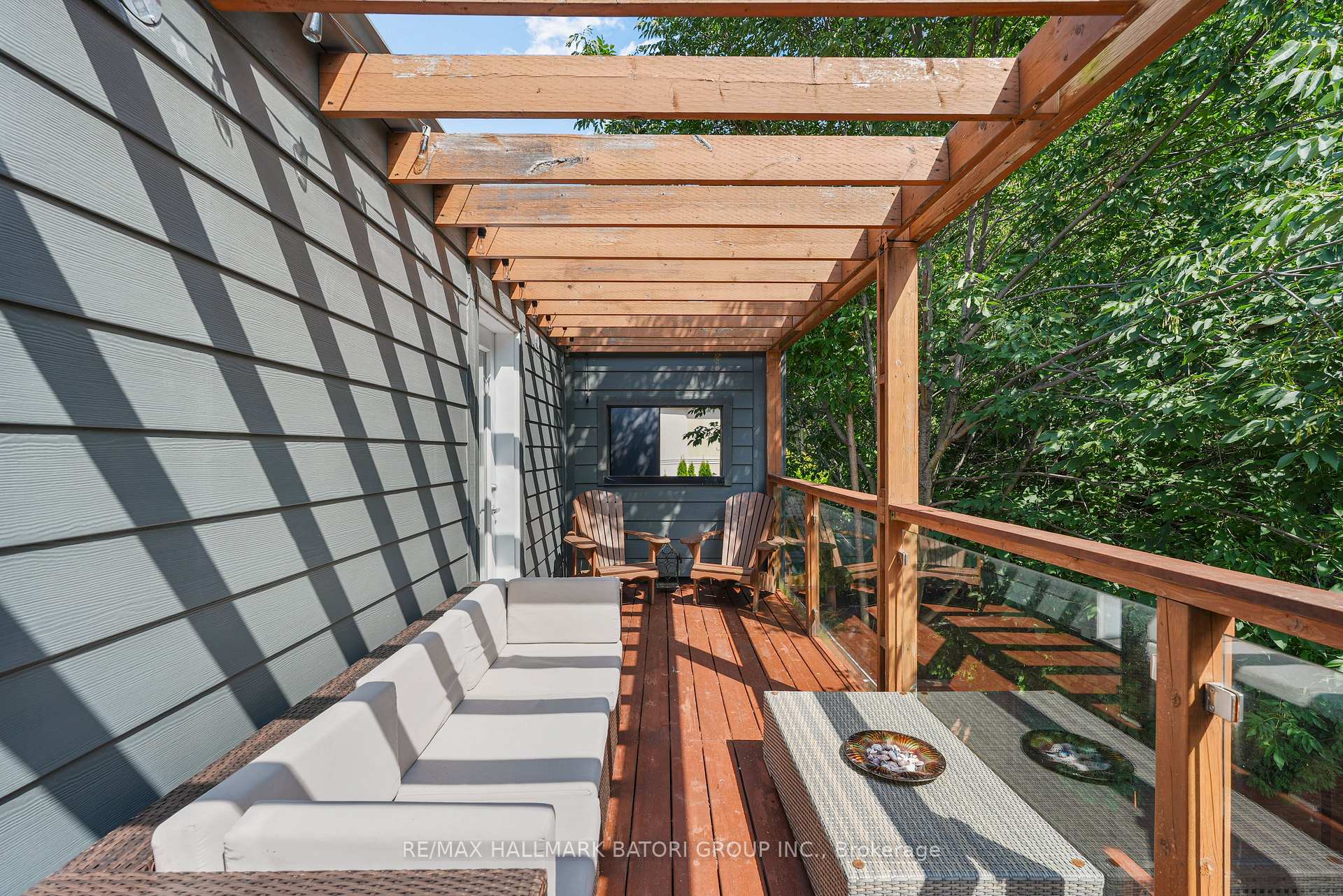 Photo 23 of 555 Castlefield Avenue, Toronto, Forest Hill North — HOMEH