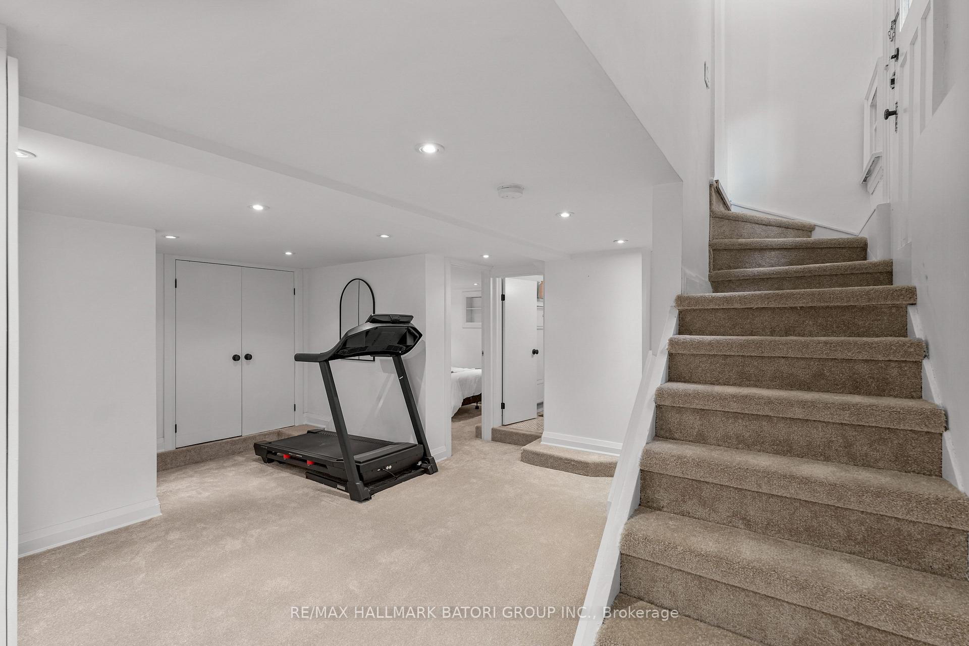 Photo 27 of 555 Castlefield Avenue, Toronto, Forest Hill North — HOMEH
