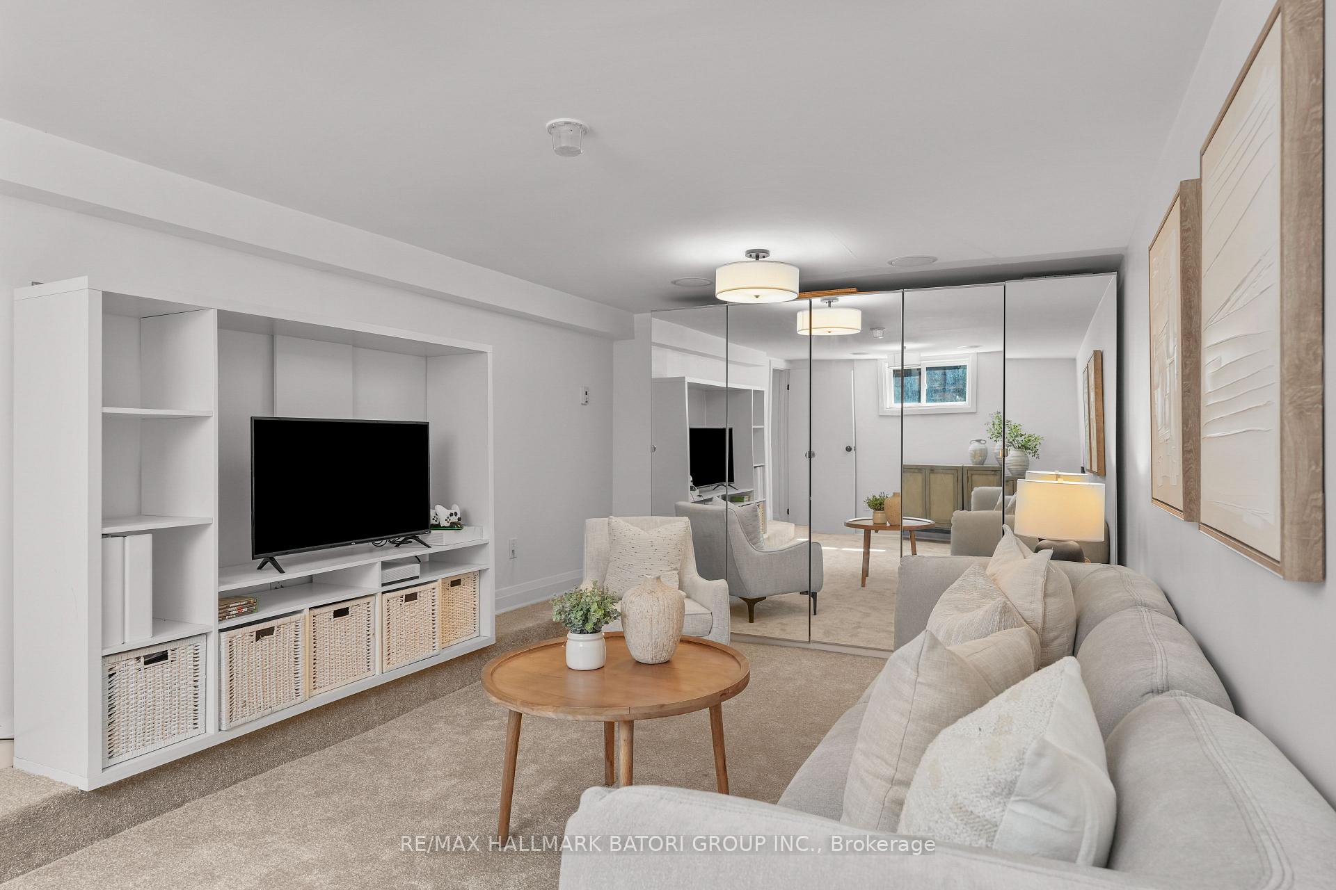 Photo 30 of 555 Castlefield Avenue, Toronto, Forest Hill North — HOMEH
