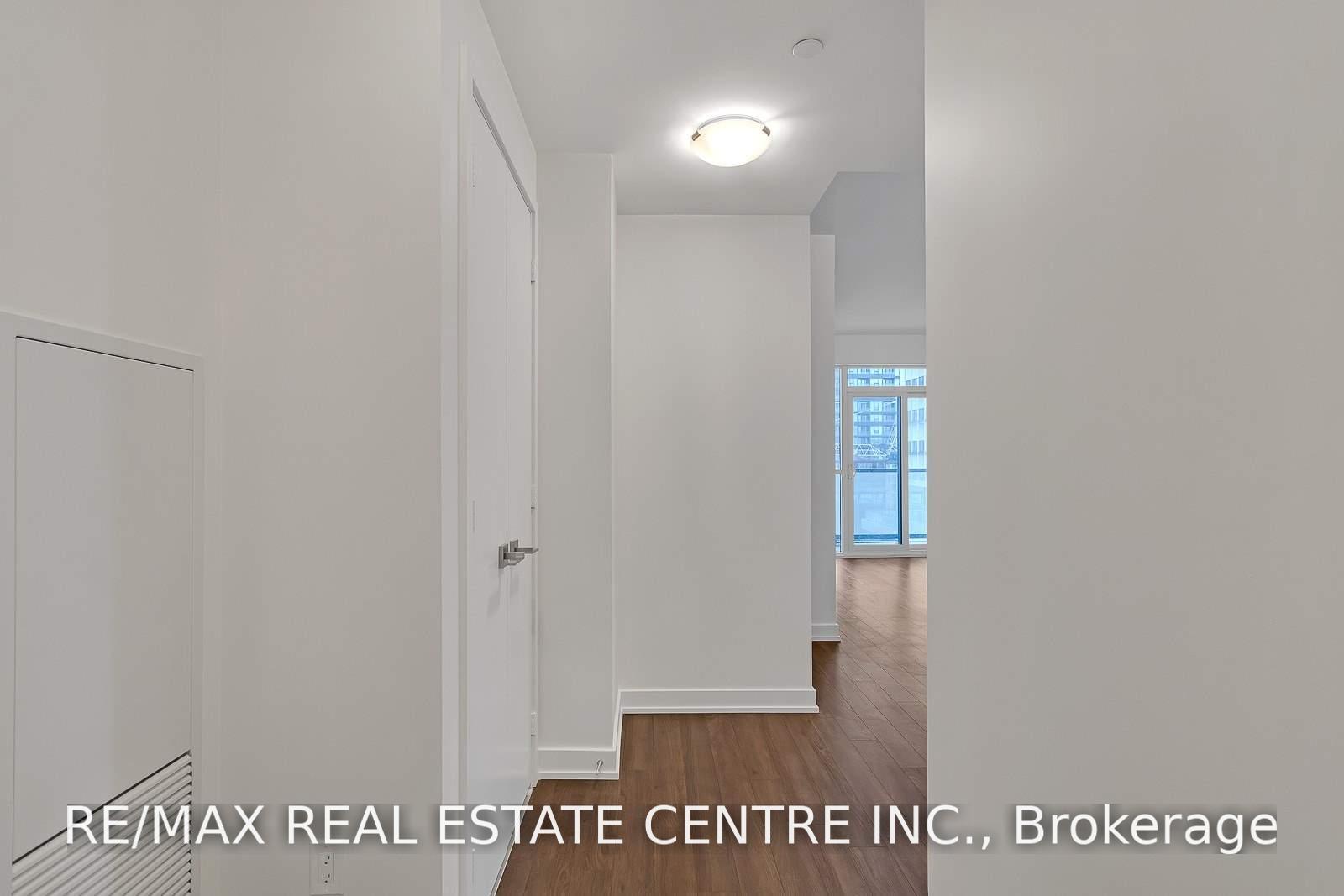 Photo 3 of Unit 706, 30 Ordnance Street, Toronto, Niagara — HOMEH