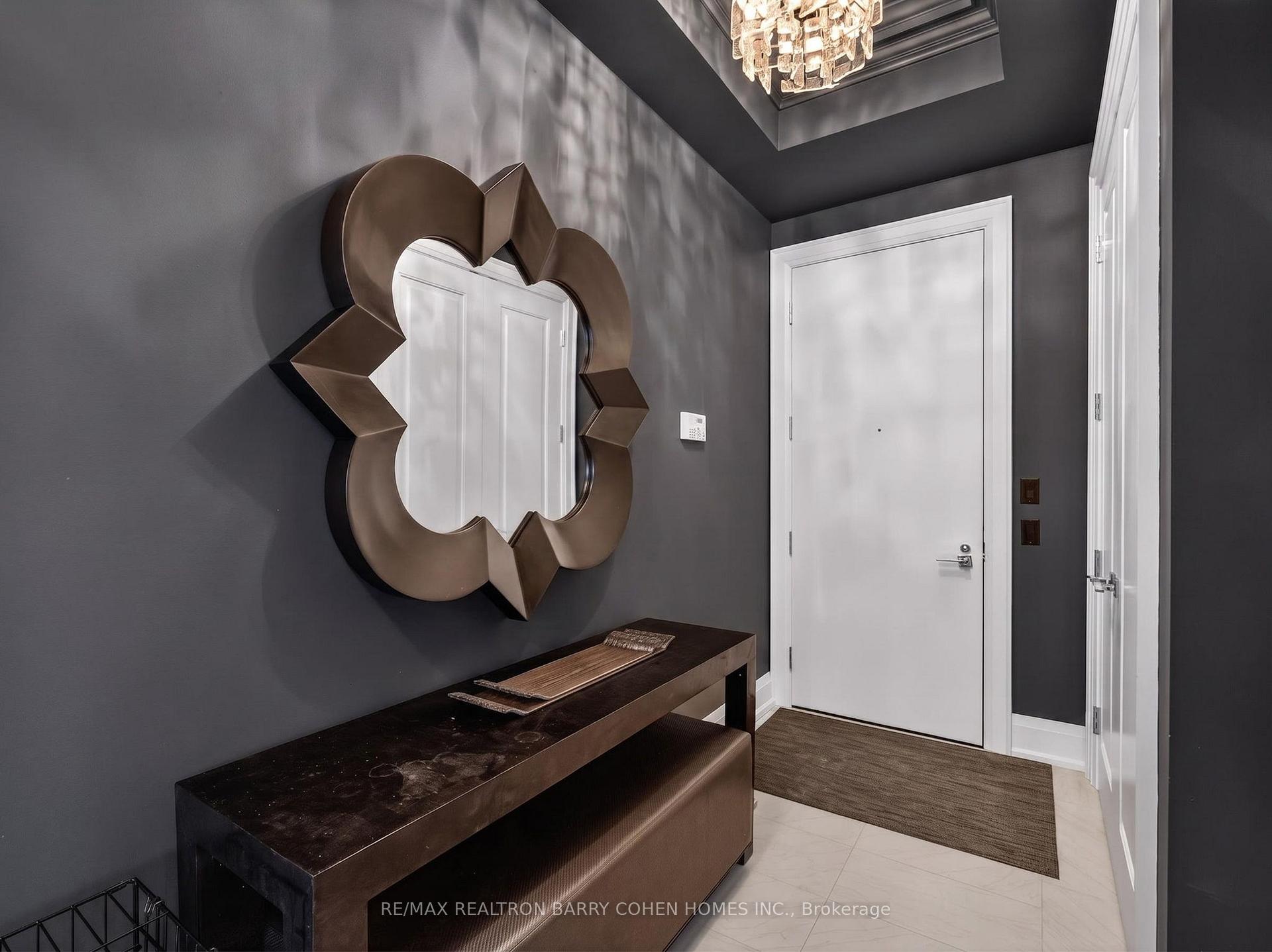 Photo 4 of Unit 1202, 88 Davenport Road, Toronto, The Annex — HOMEH
