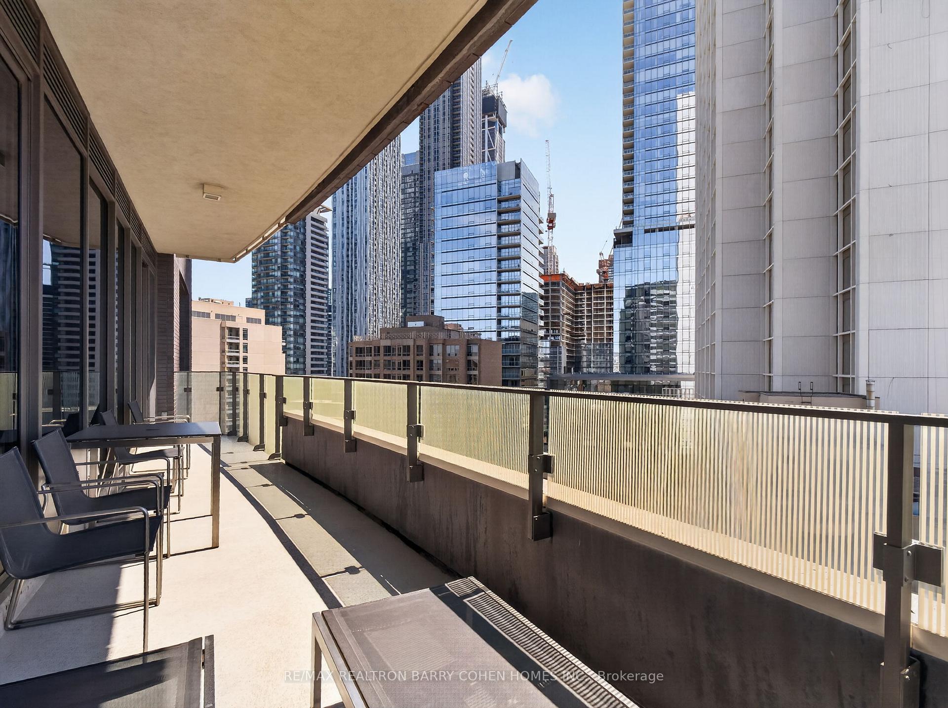 Photo 14 of Unit 1202, 88 Davenport Road, Toronto, The Annex — HOMEH