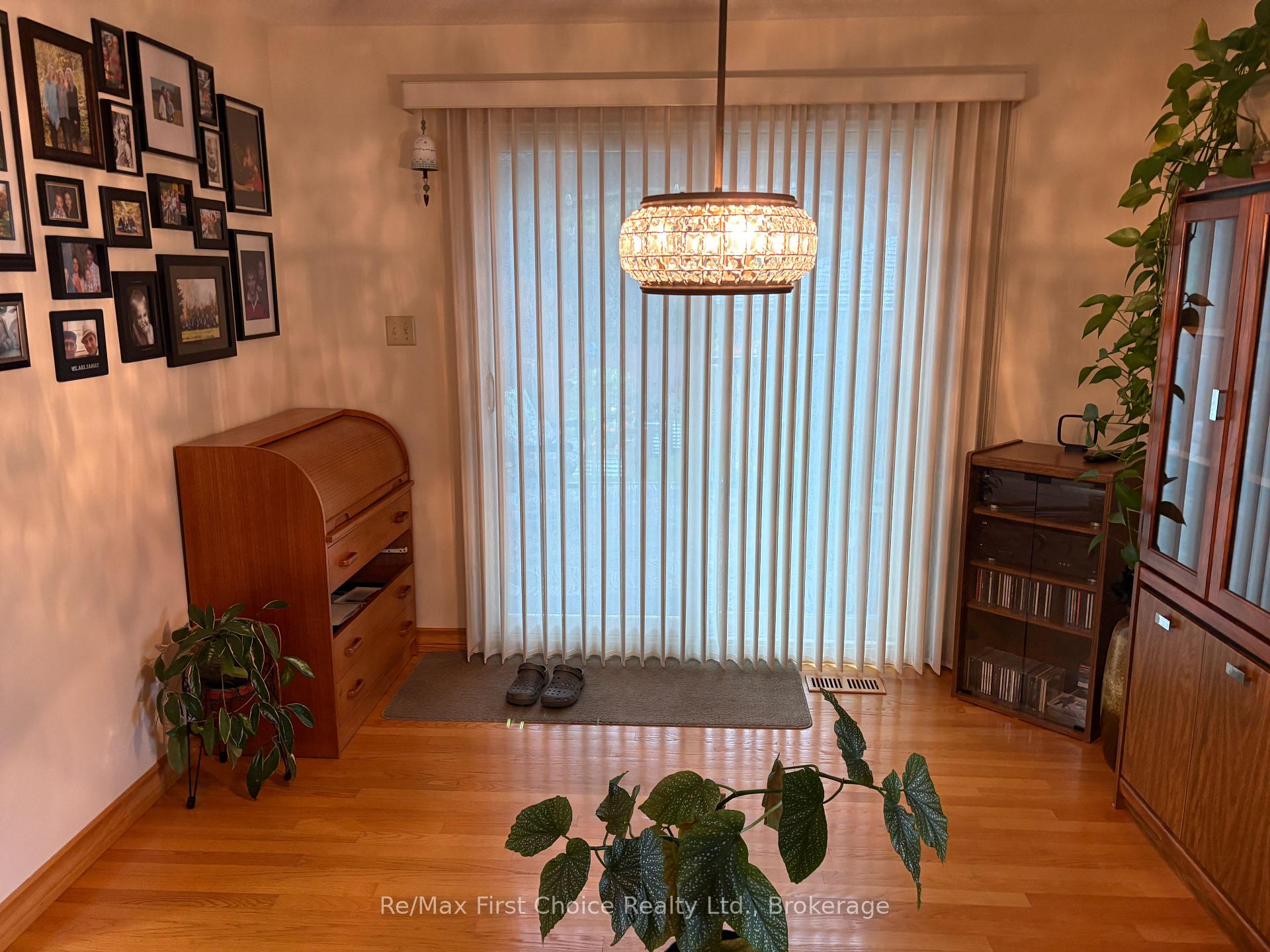 Photo 25 of 422 Ryerson Crescent, Thunder Bay, College Park — HOMEH