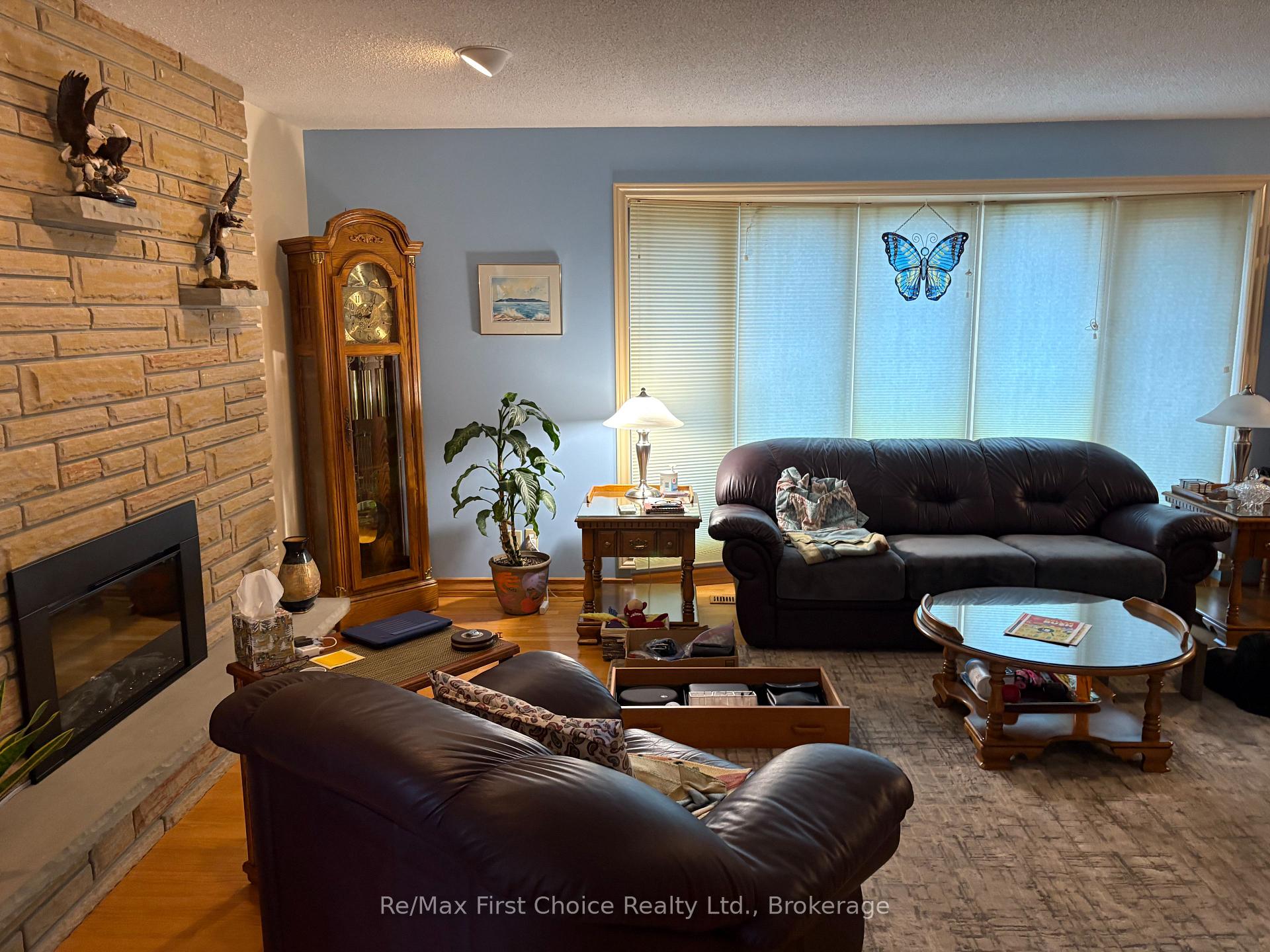Photo 26 of 422 Ryerson Crescent, Thunder Bay, College Park — HOMEH