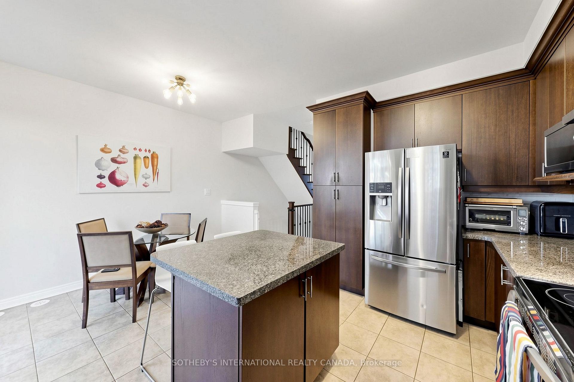Photo 13 of 38 Cedar Lake Crescent, Brampton, Bram West — HOMEH
