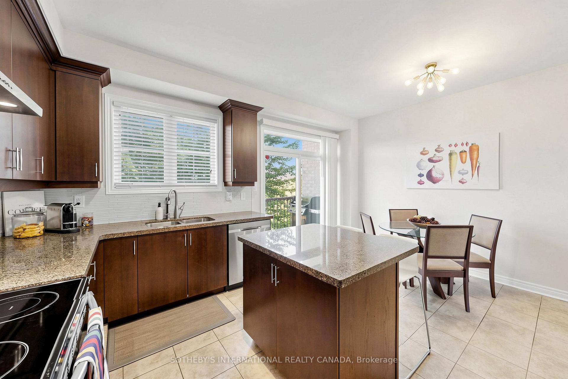 Photo 14 of 38 Cedar Lake Crescent, Brampton, Bram West — HOMEH