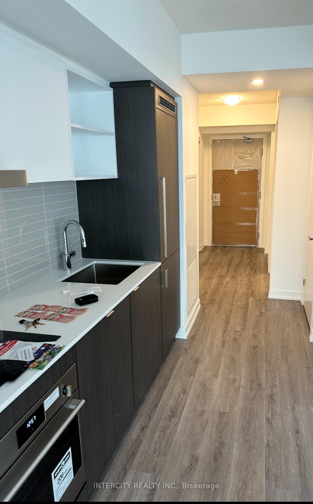 Photo 4 of Unit 4716, 138 Downes Street, Toronto, Waterfront Communities — HOMEH