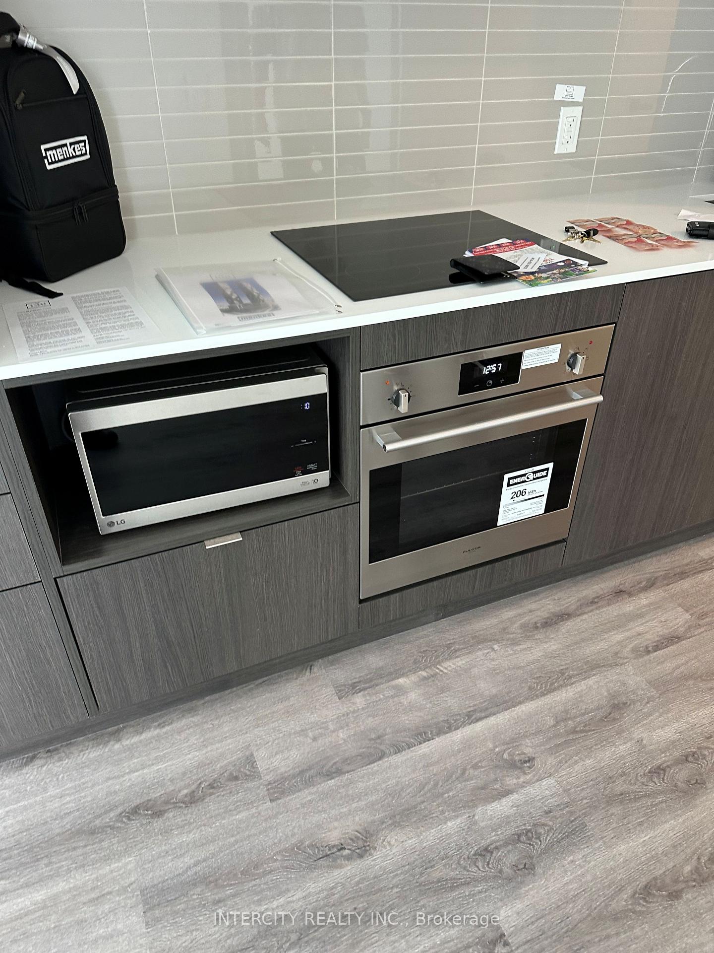 Photo 5 of Unit 4716, 138 Downes Street, Toronto, Waterfront Communities — HOMEH