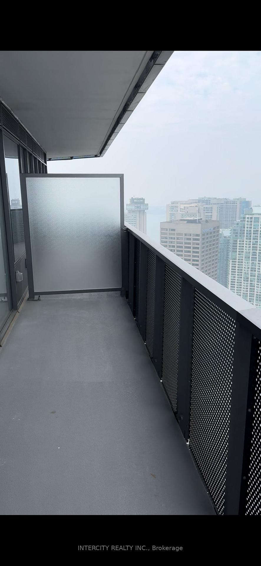 Photo 10 of Unit 4716, 138 Downes Street, Toronto, Waterfront Communities — HOMEH