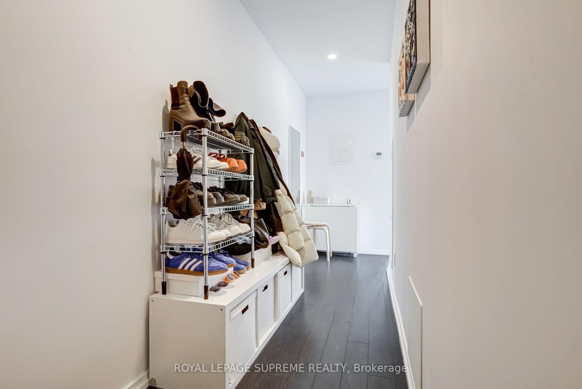 Photo 7 of Unit 2112, 197 Yonge Street, Toronto, Church-Yonge Corridor — HOMEH