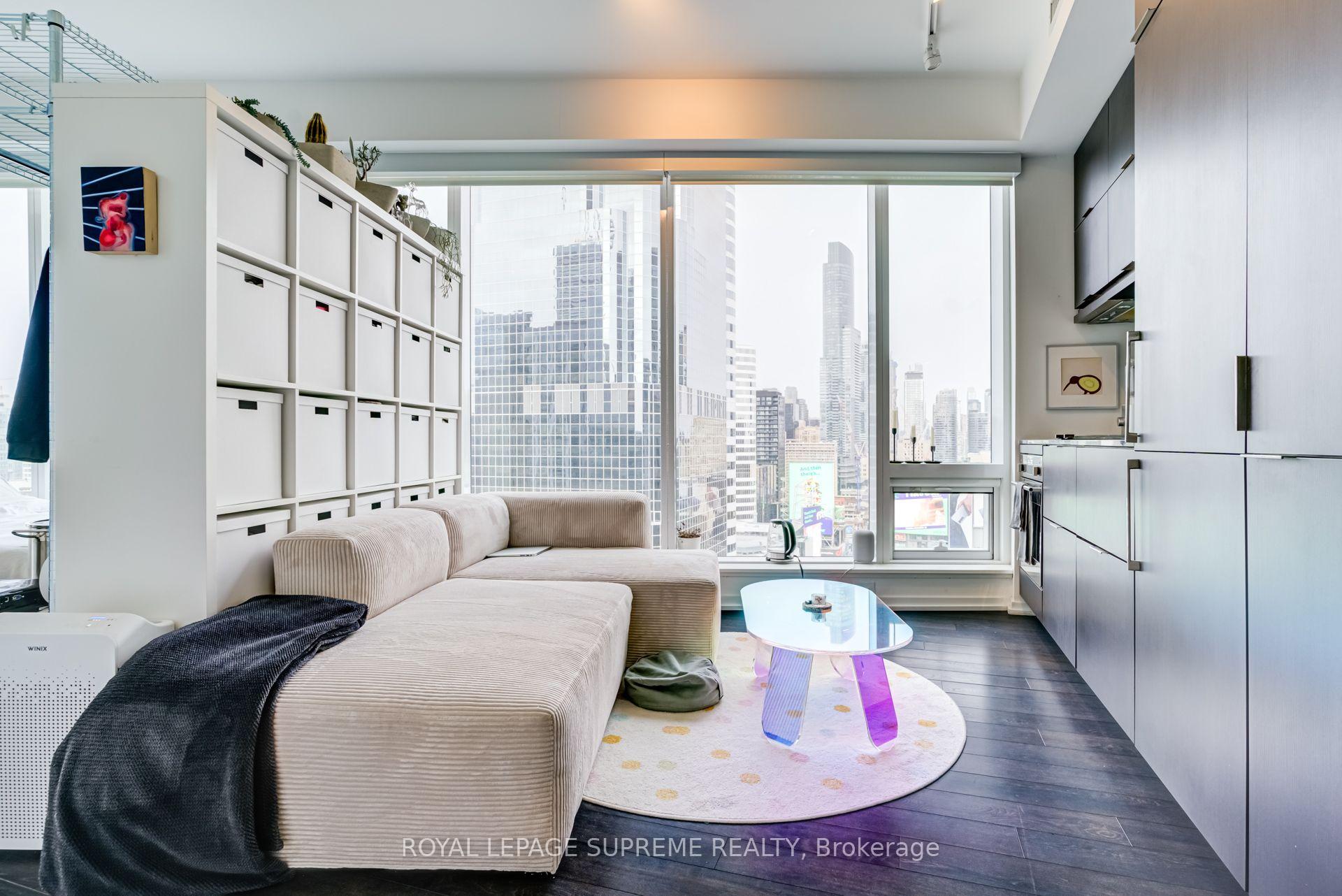 Photo 9 of Unit 2112, 197 Yonge Street, Toronto, Church-Yonge Corridor — HOMEH