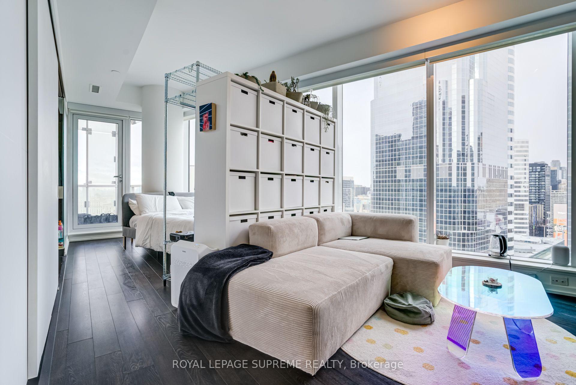 Photo 10 of Unit 2112, 197 Yonge Street, Toronto, Church-Yonge Corridor — HOMEH