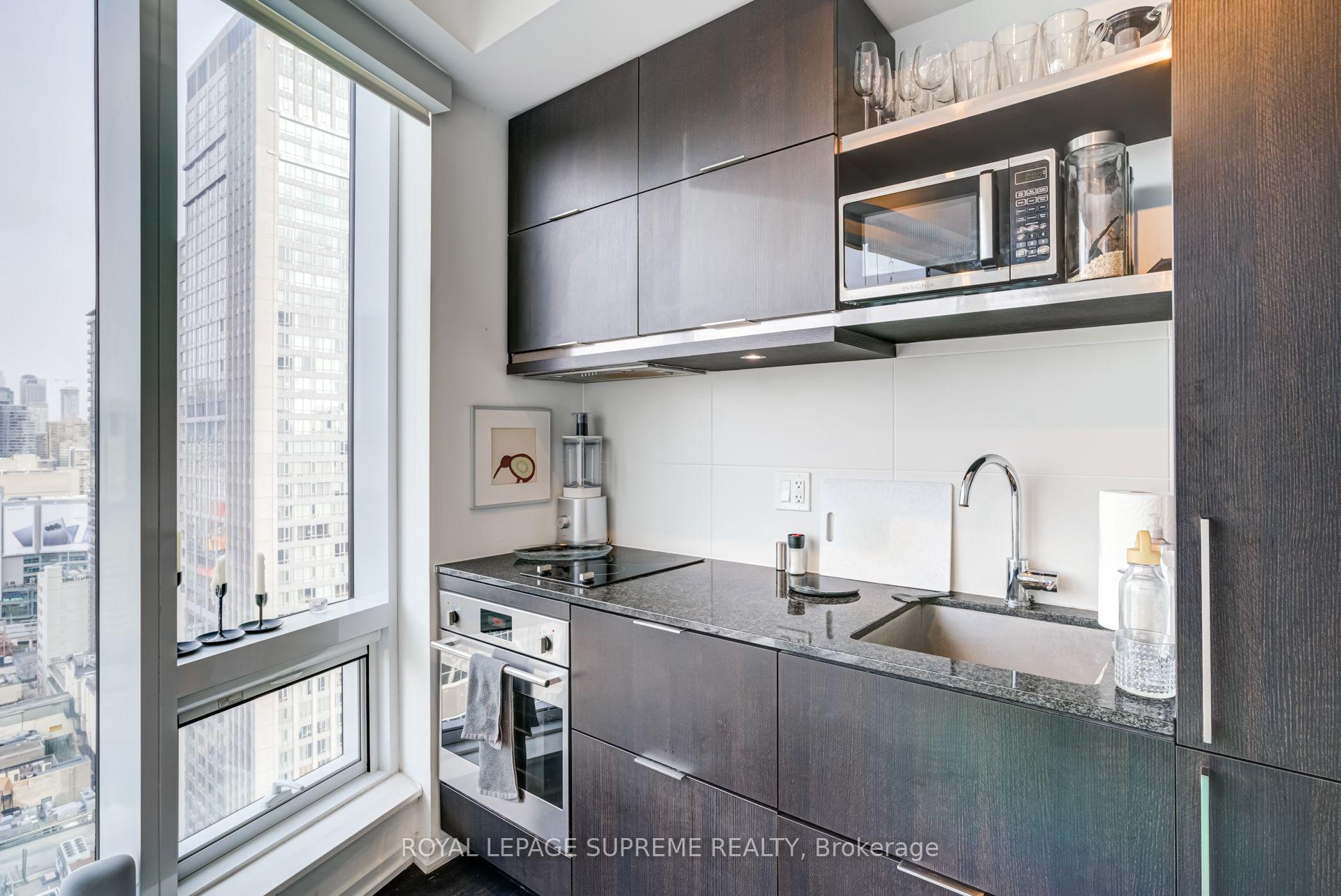 Photo 15 of Unit 2112, 197 Yonge Street, Toronto, Church-Yonge Corridor — HOMEH