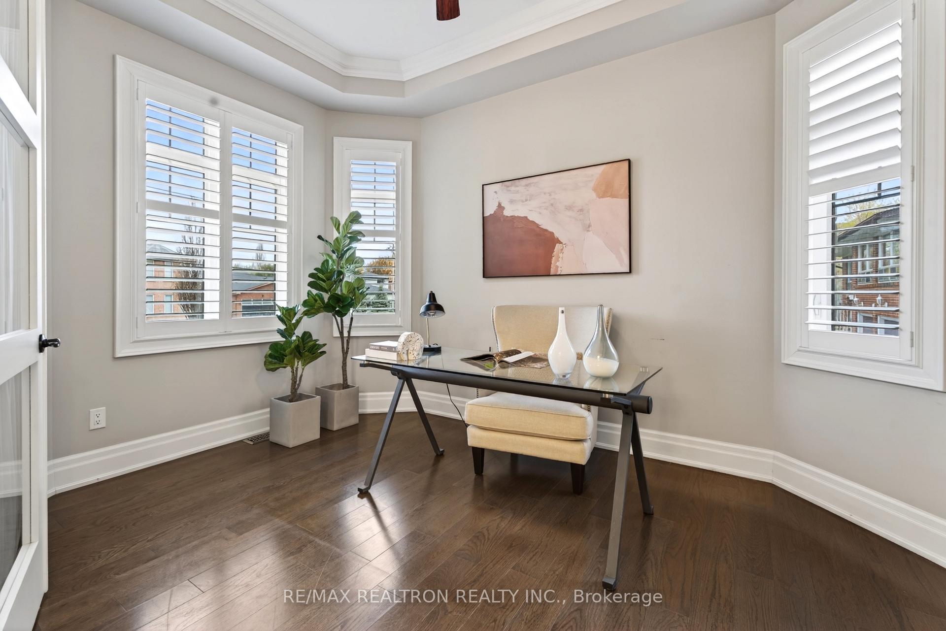 Photo 10 of 132 Pemberton Road, Richmond Hill, North Richvale — HOMEH