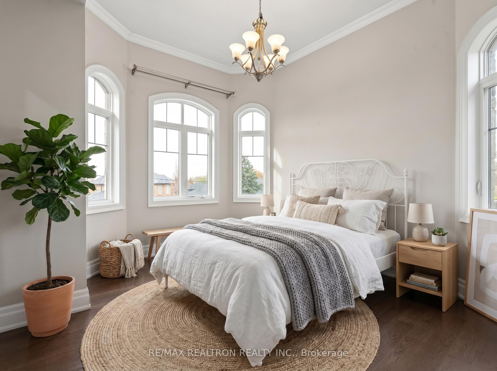 Photo 33 of 132 Pemberton Road, Richmond Hill, North Richvale — HOMEH
