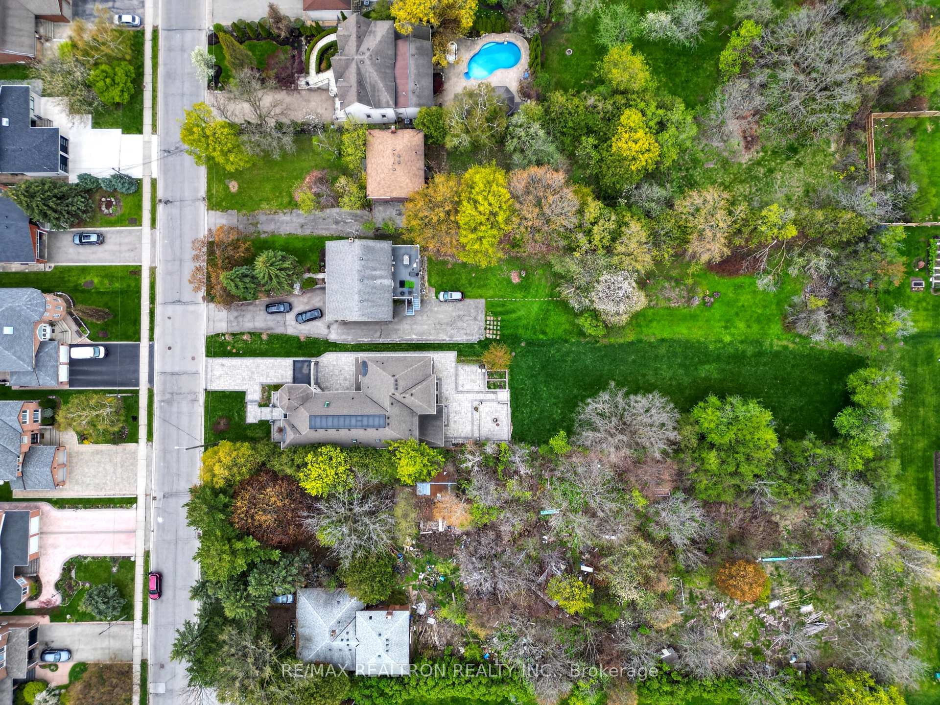 Photo 43 of 132 Pemberton Road, Richmond Hill, North Richvale — HOMEH