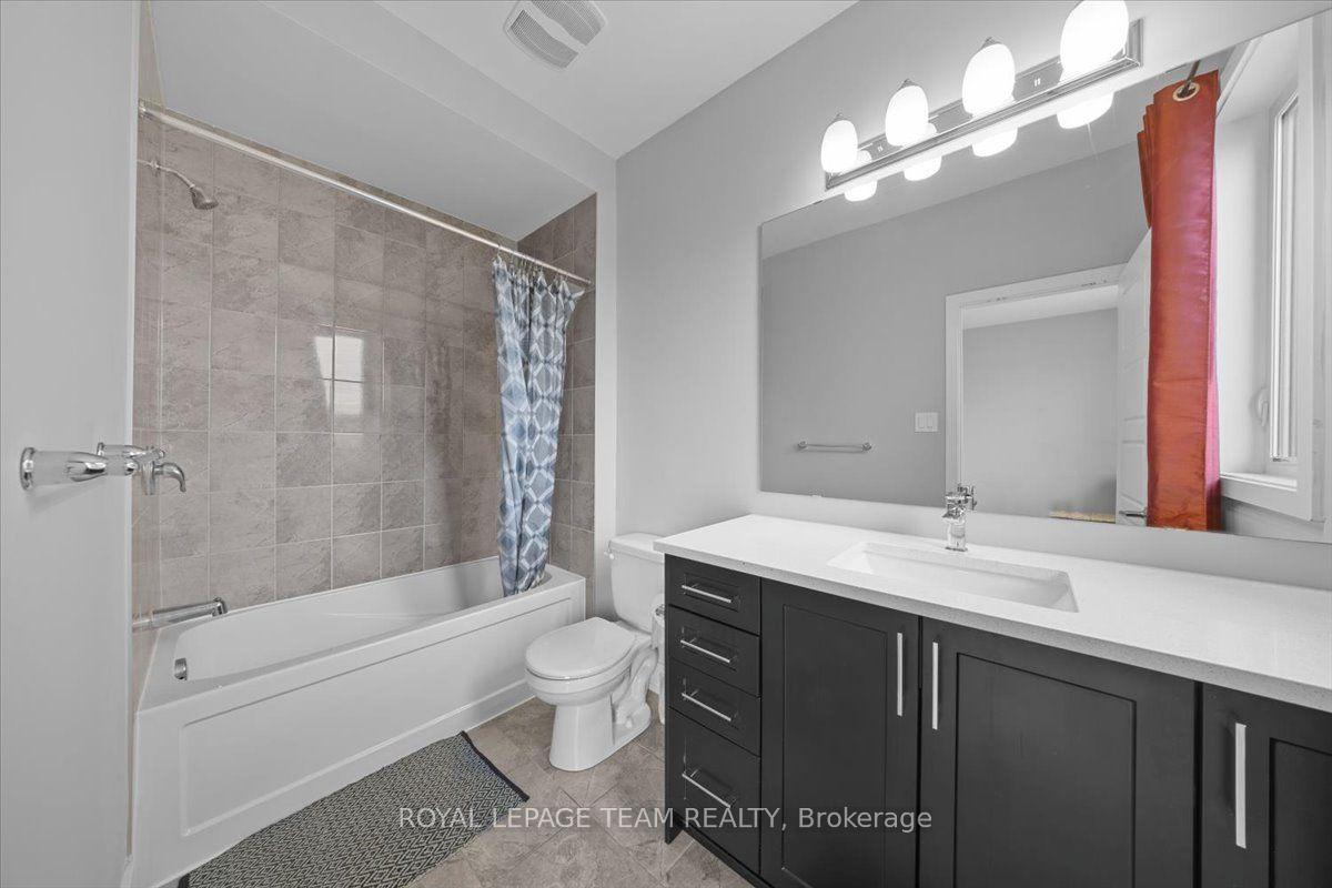 Photo 31 of 2413 Watercolours Way, Ottawa, Barrhaven - Half Moon Bay — HOMEH