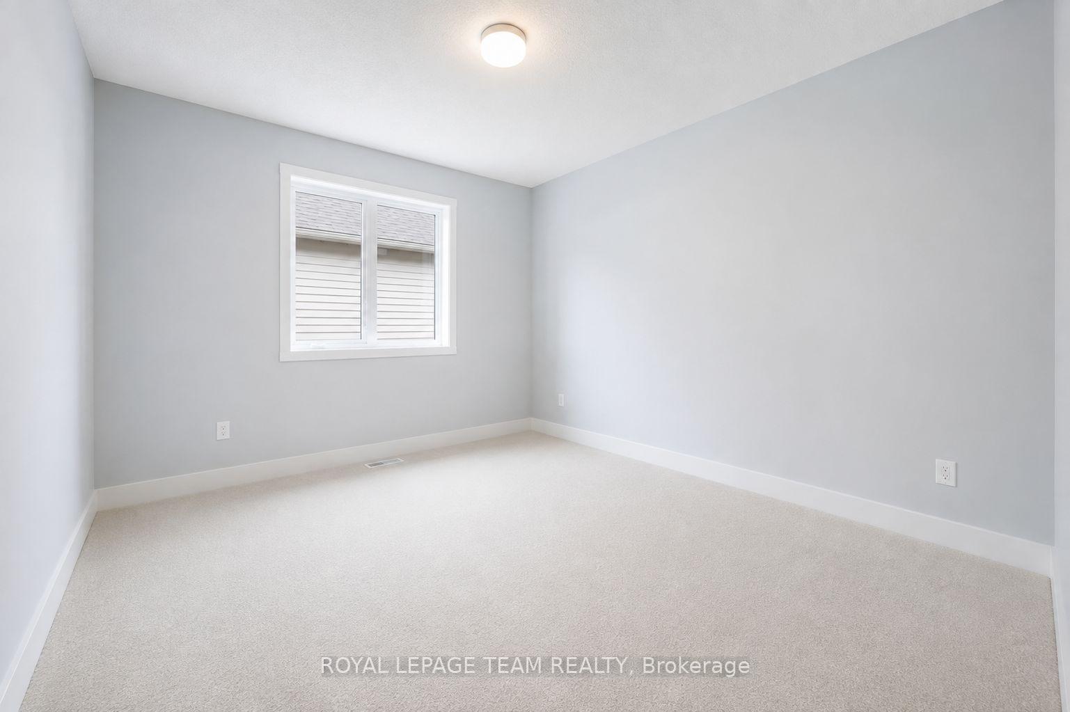 Photo 35 of 2413 Watercolours Way, Ottawa, Barrhaven - Half Moon Bay — HOMEH