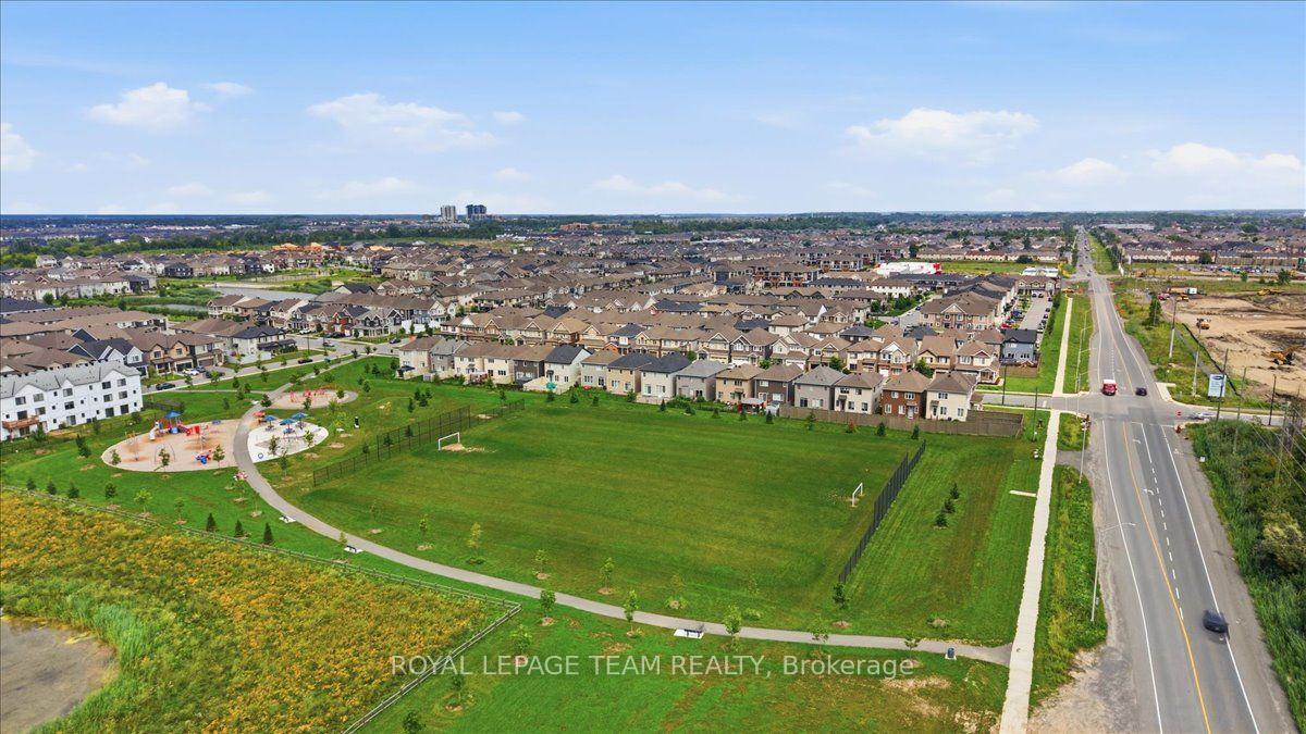 Photo 43 of 2413 Watercolours Way, Ottawa, Barrhaven - Half Moon Bay — HOMEH