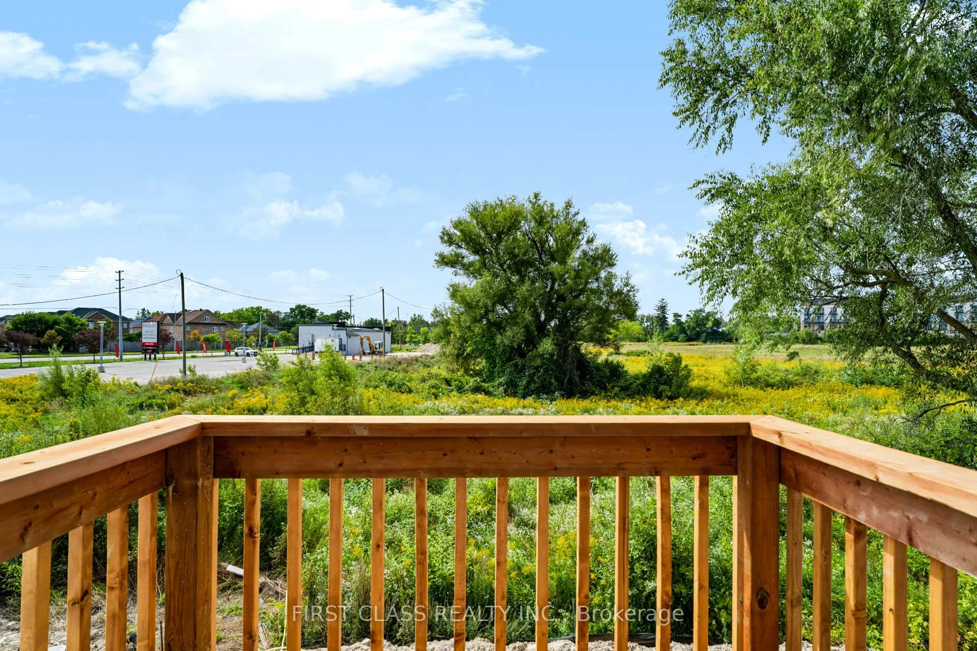 Photo 8 of 96 Gathering Lane, Richmond Hill, Rural Richmond Hill — HOMEH