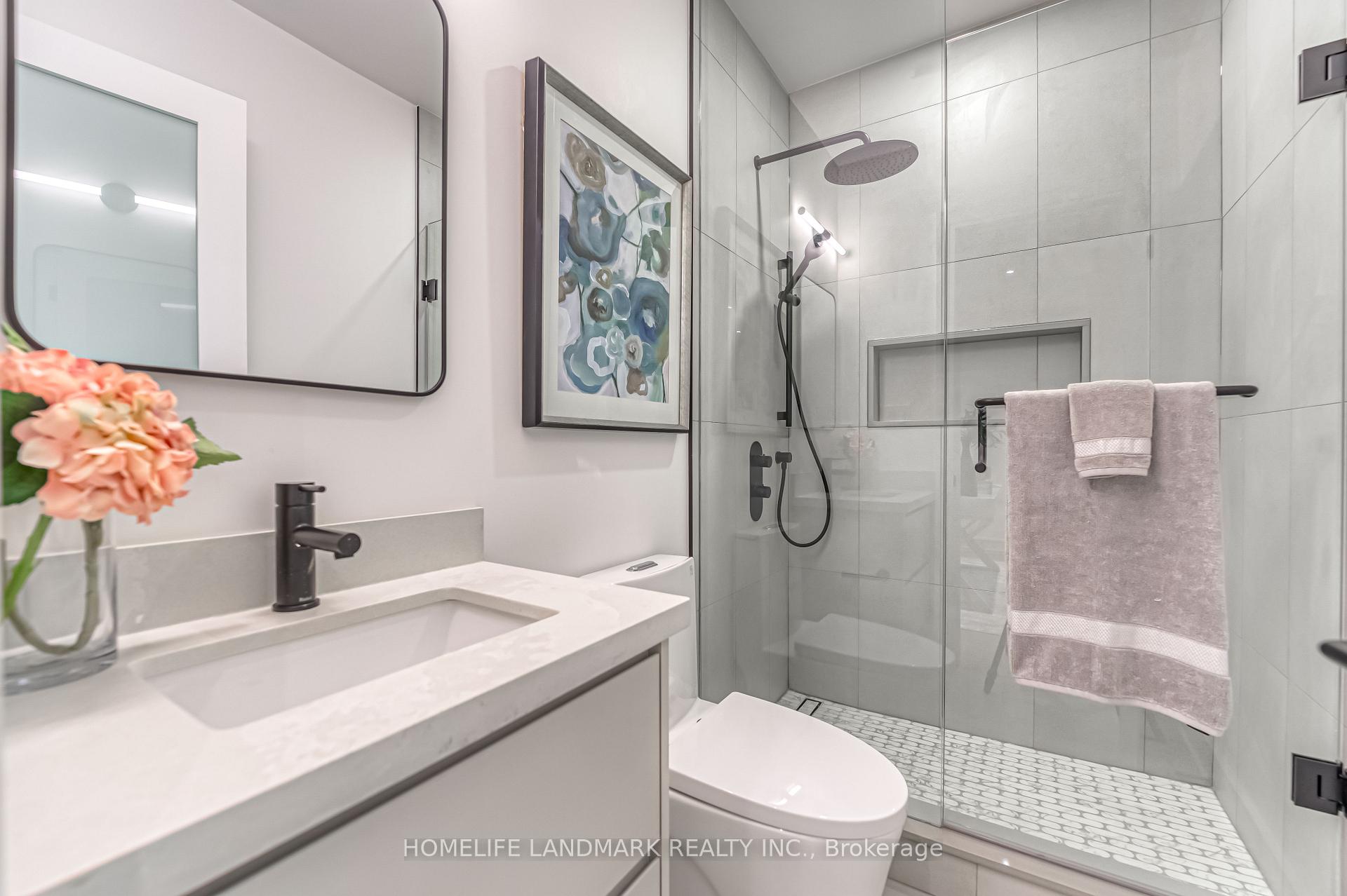 Photo 13 of 195 Albany Avenue, Toronto, The Annex — HOMEH