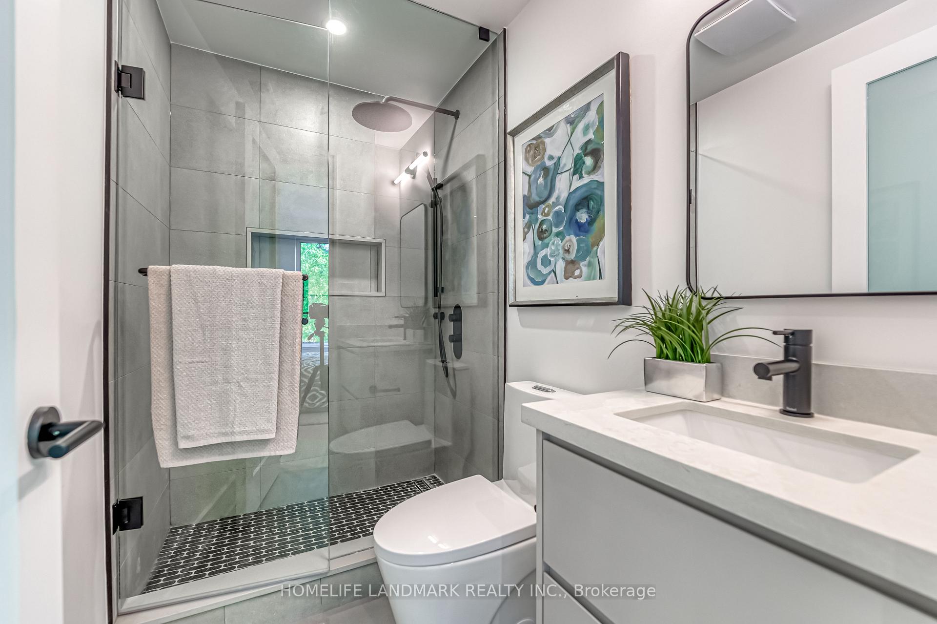 Photo 14 of 195 Albany Avenue, Toronto, The Annex — HOMEH