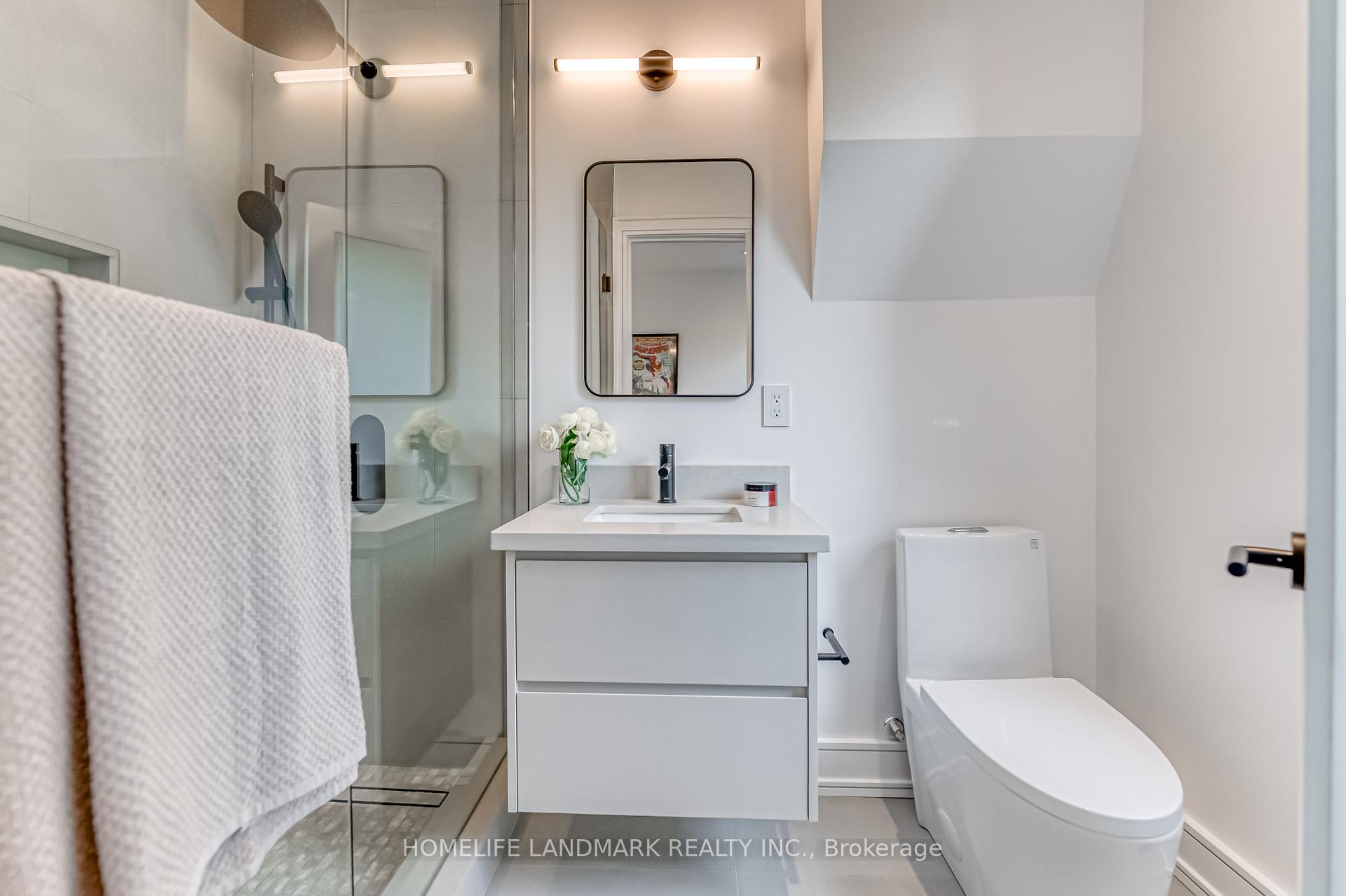 Photo 16 of 195 Albany Avenue, Toronto, The Annex — HOMEH