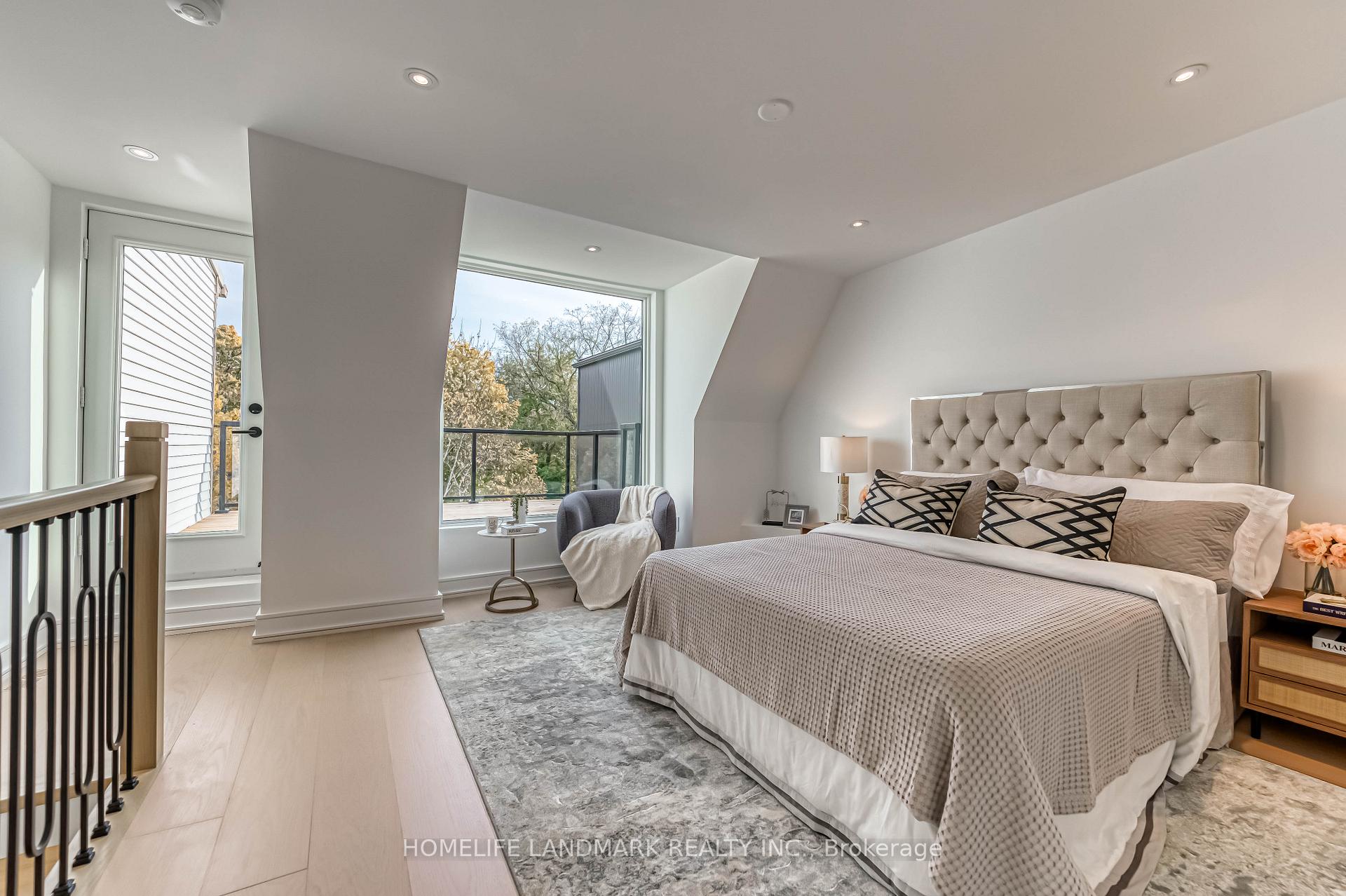 Photo 19 of 195 Albany Avenue, Toronto, The Annex — HOMEH