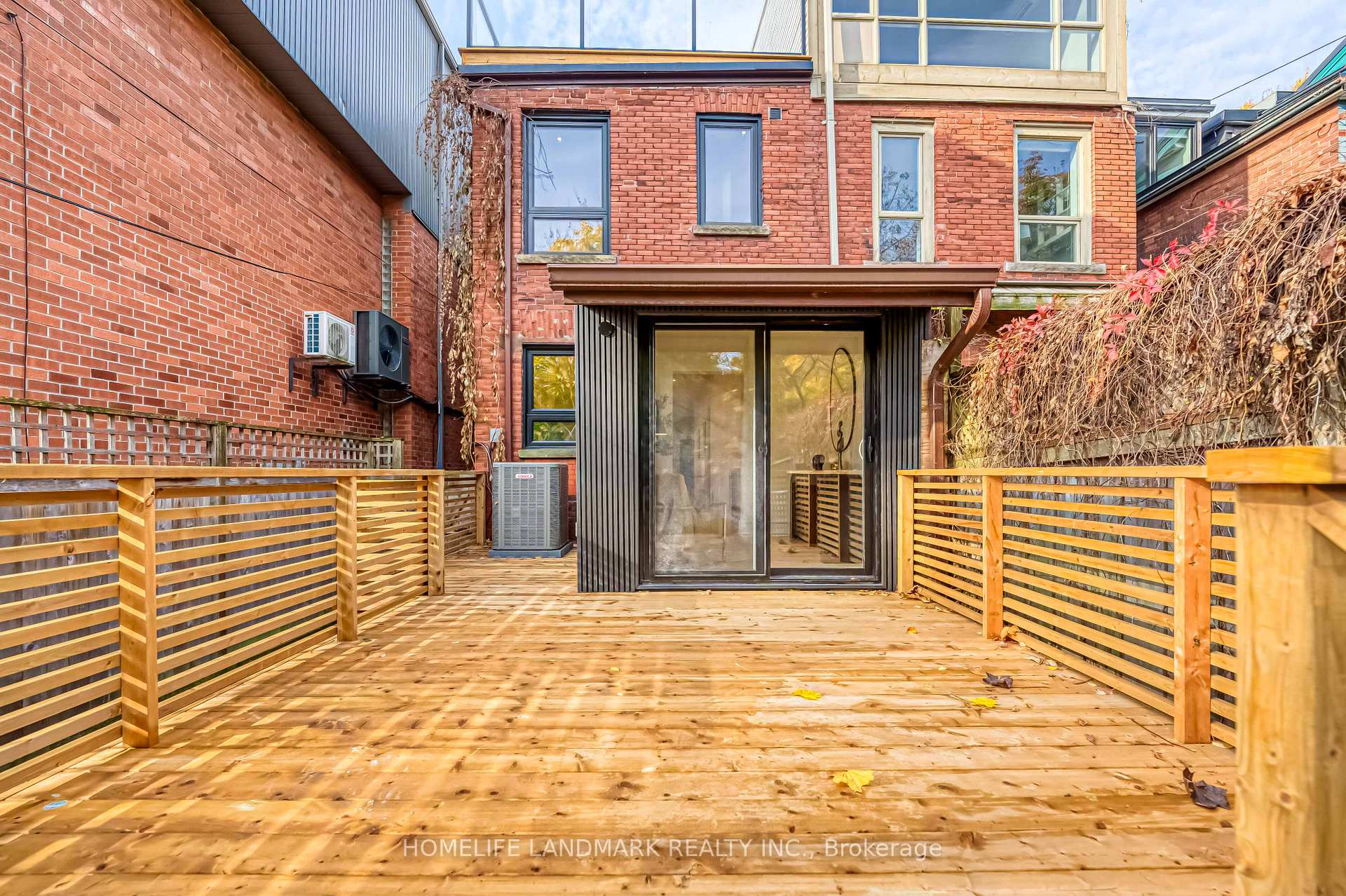 Photo 34 of 195 Albany Avenue, Toronto, The Annex — HOMEH