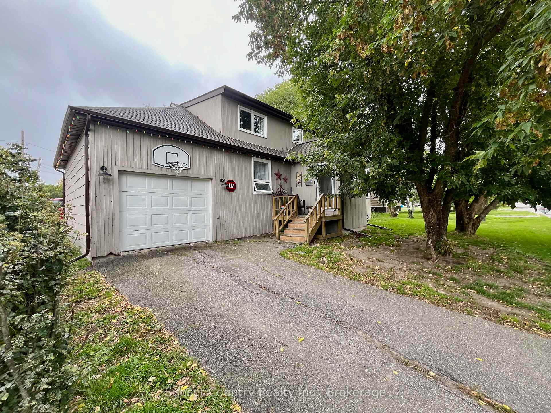Photo 1 of 117 Whyte Avenue, Dryden, Riverview — HOMEH
