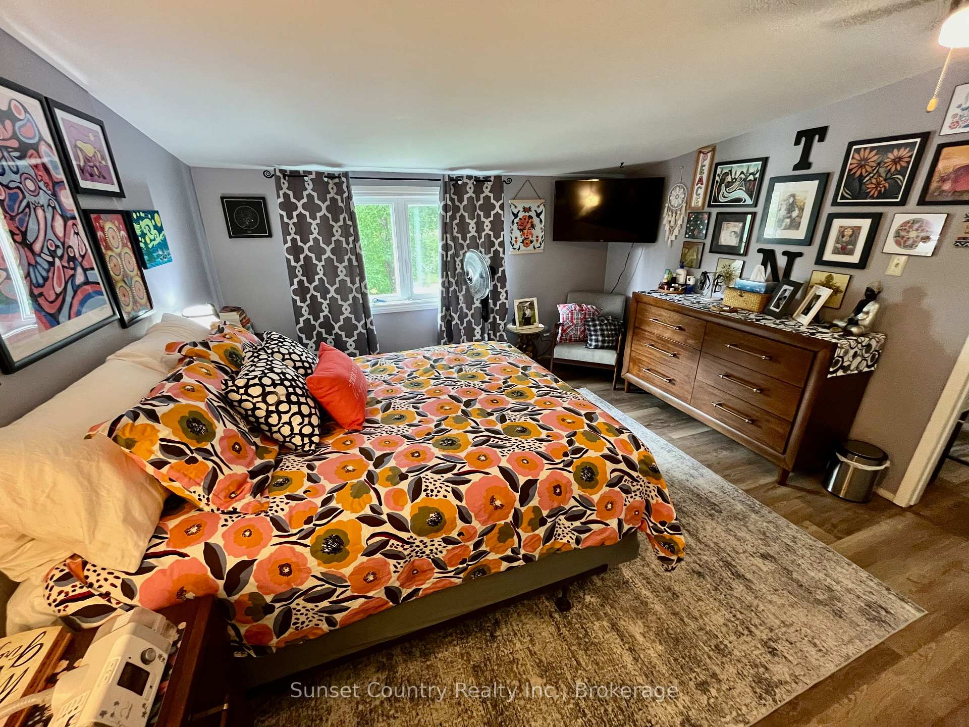 Photo 17 of 117 Whyte Avenue, Dryden, Riverview — HOMEH