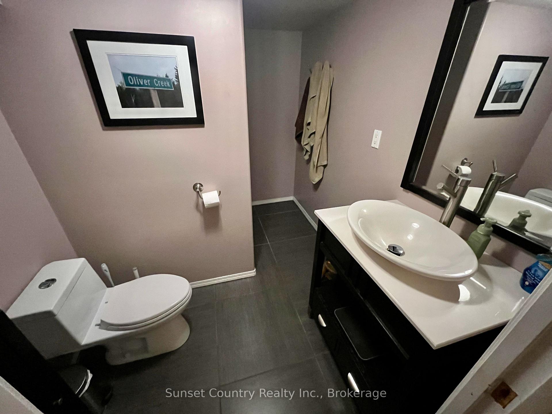 Photo 32 of 117 Whyte Avenue, Dryden, Riverview — HOMEH