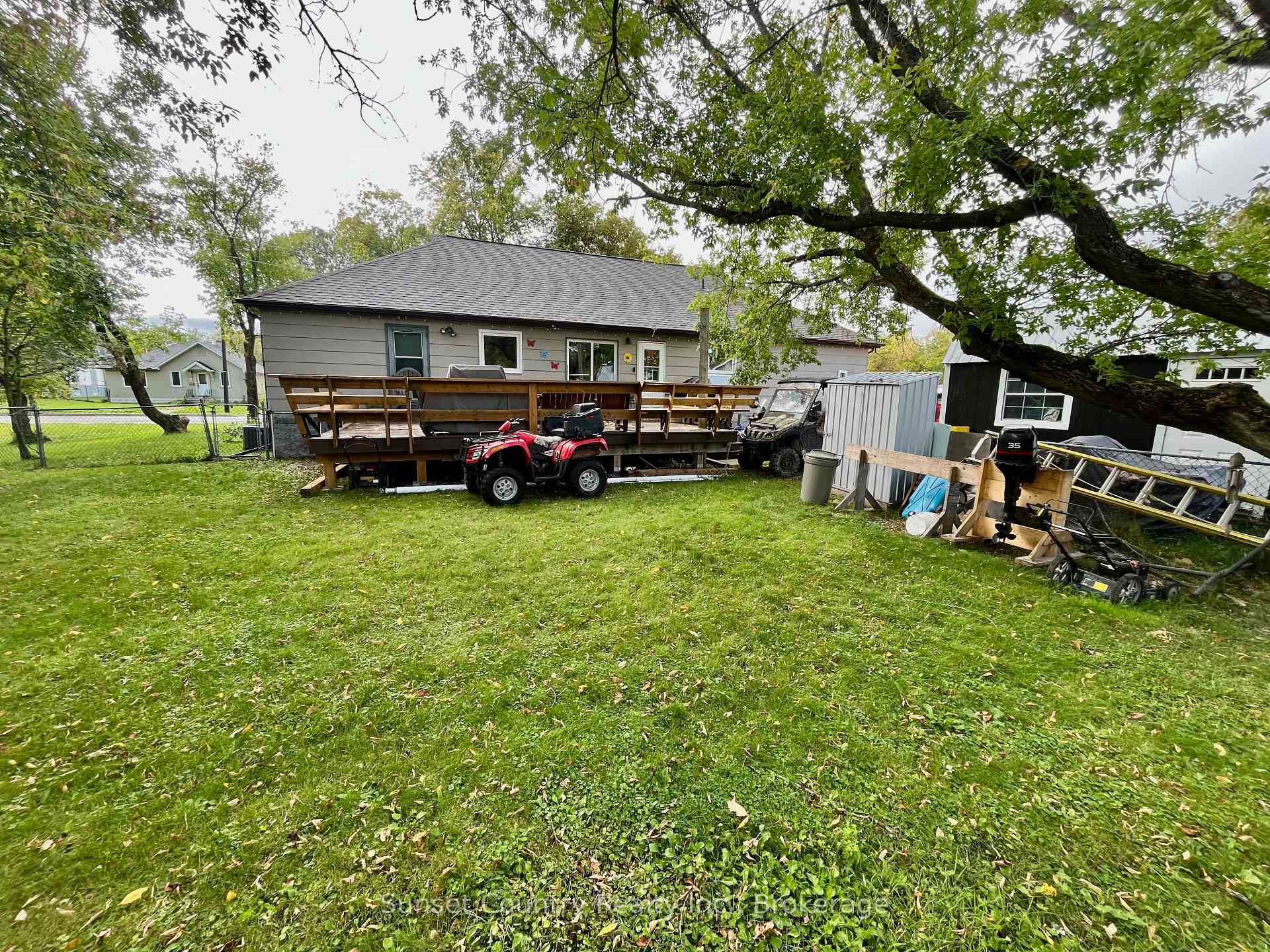 Photo 42 of 117 Whyte Avenue, Dryden, Riverview — HOMEH