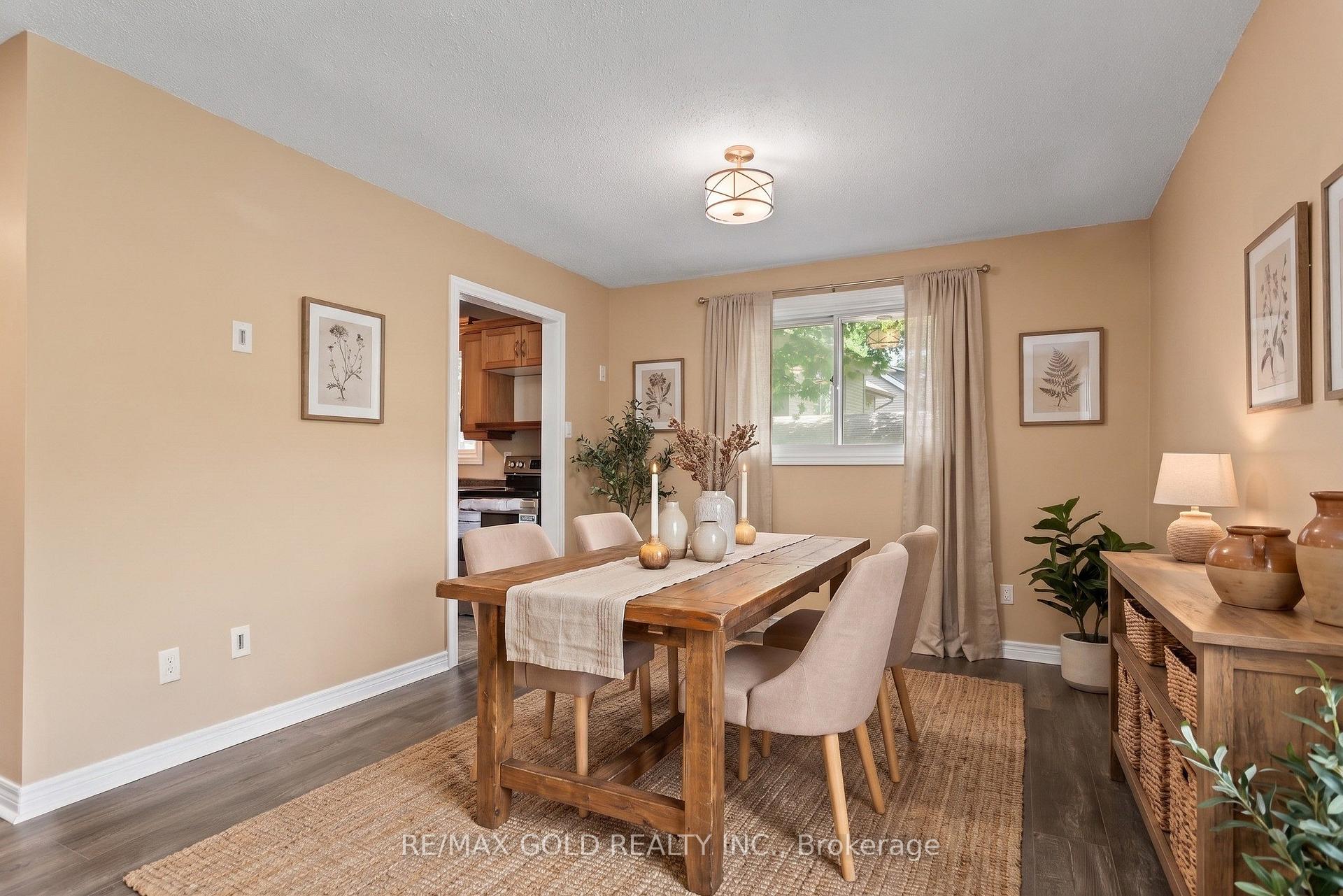 Photo 9 of 1588 Aldersbrook Road, London, North F — HOMEH