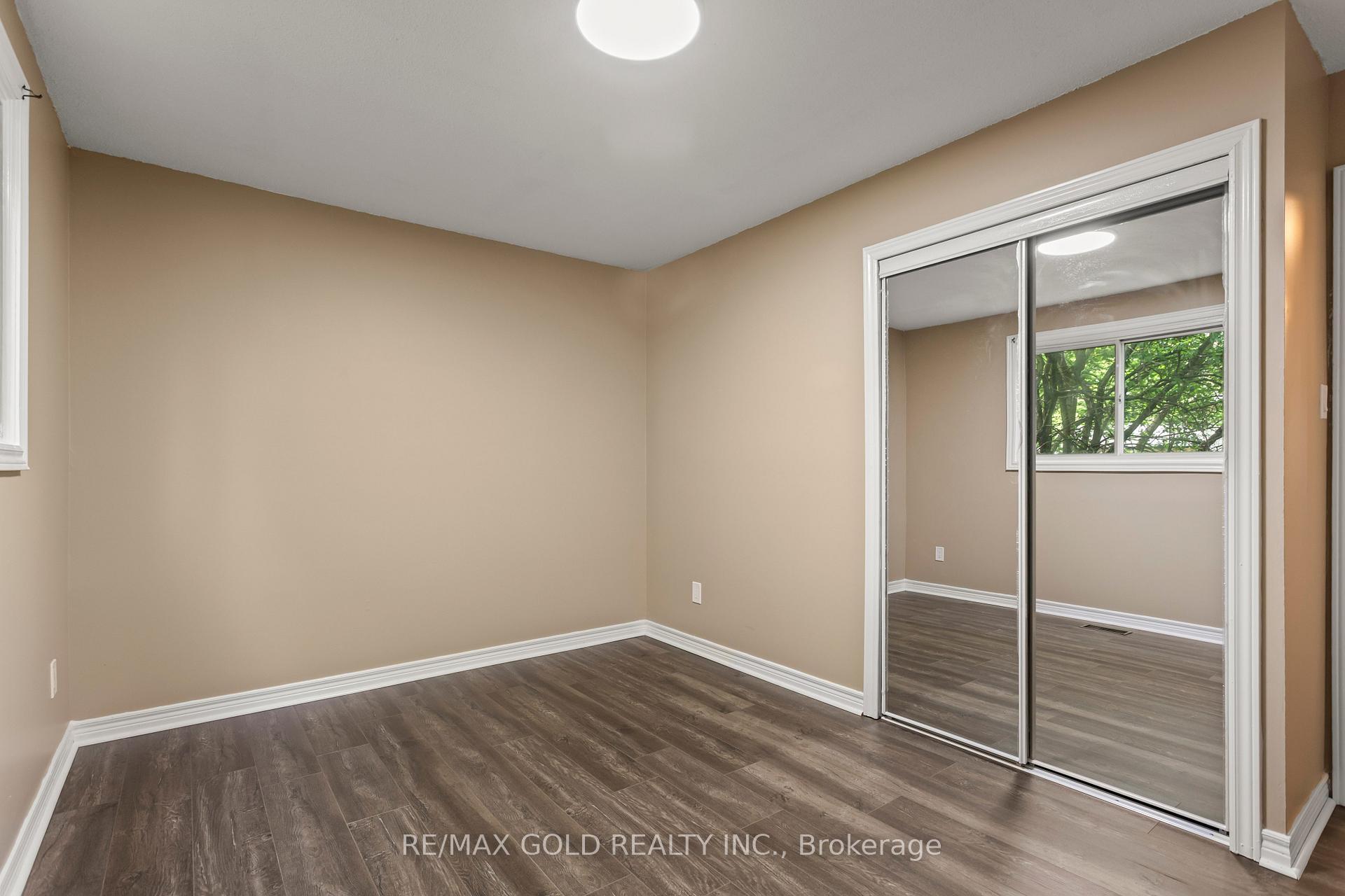 Photo 20 of 1588 Aldersbrook Road, London, North F — HOMEH