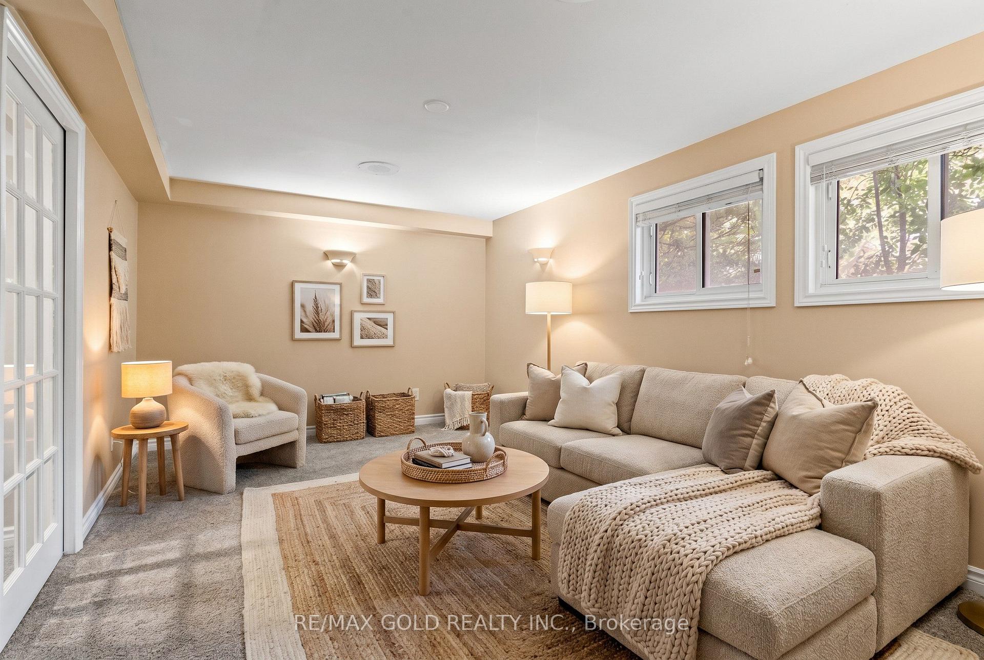 Photo 27 of 1588 Aldersbrook Road, London, North F — HOMEH