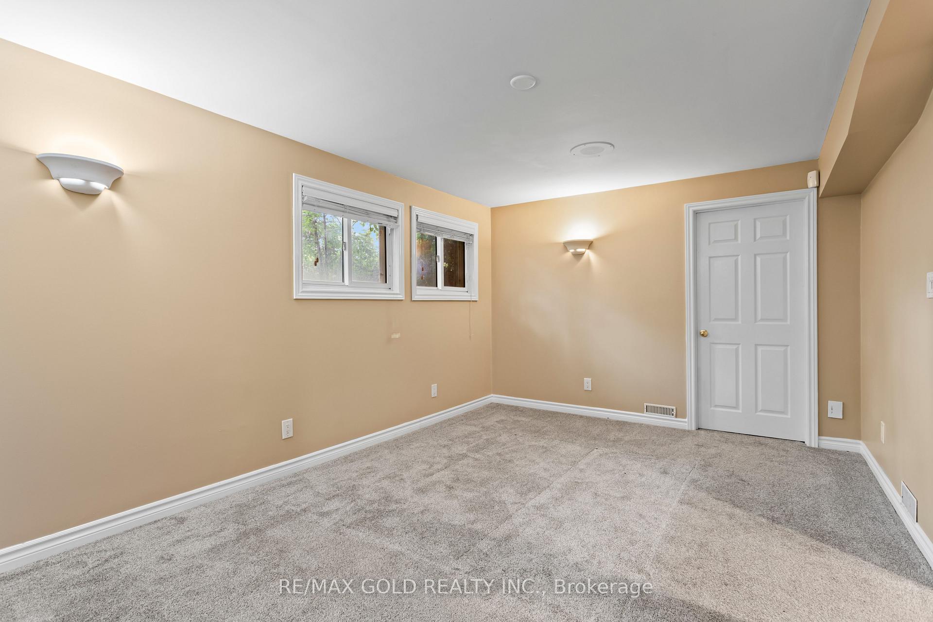 Photo 36 of 1588 Aldersbrook Road, London, North F — HOMEH