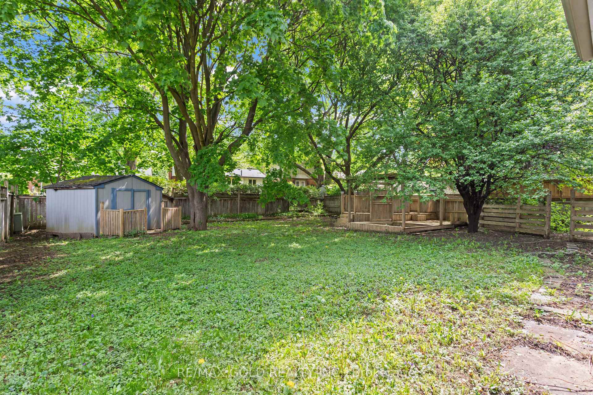 Photo 40 of 1588 Aldersbrook Road, London, North F — HOMEH