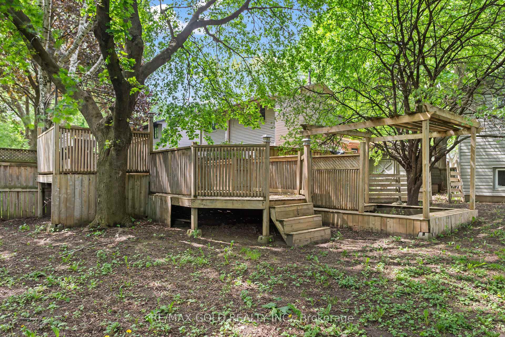 Photo 42 of 1588 Aldersbrook Road, London, North F — HOMEH