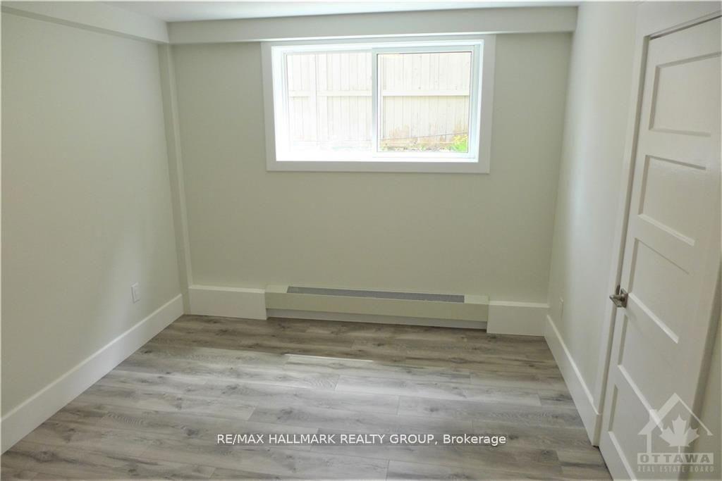 Photo 12 of Unit 5, 375 Mackay Street, Ottawa, Lindenlea — HOMEH
