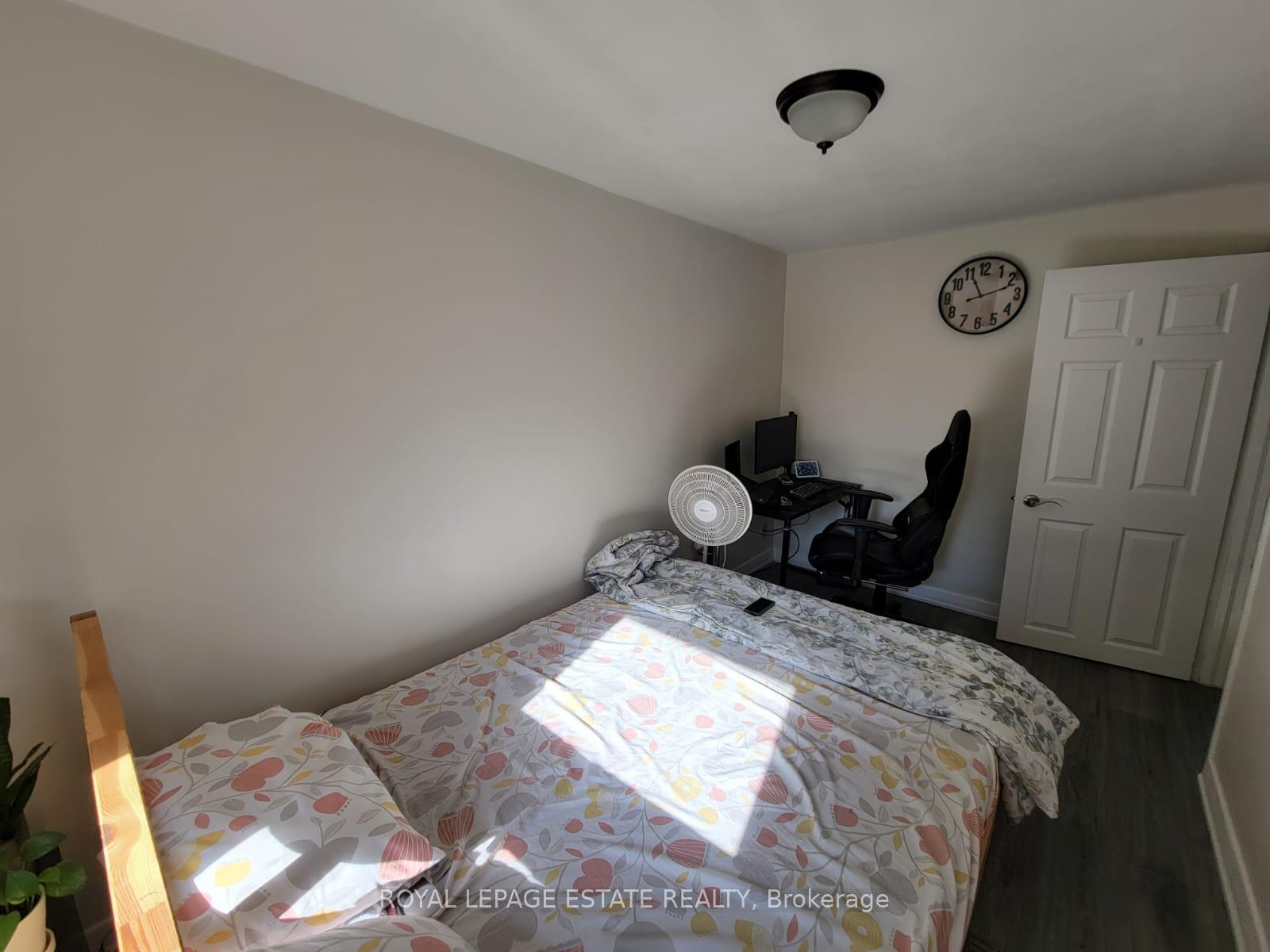 Photo 8 of Unit Upper, 13 Pinegrove Avenue, Scarborough, Birchcliffe-Cliffside — HOMEH